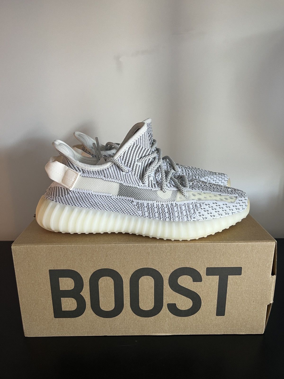Adidas YEEZY BOOST 350 V2 STATIC Size US 8 / EU 41 - 4 Thumbnail