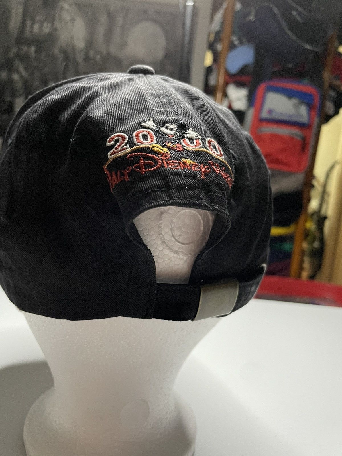 Vintage Vintage Y2K Walt Disney world Mickey Mouse StrapBack hat Size ONE SIZE - 2 Thumbnail