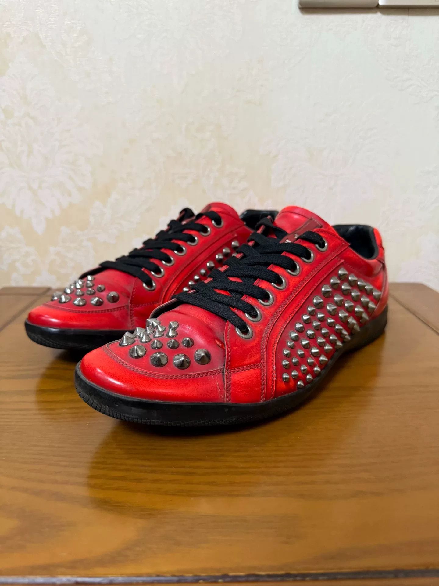 Prada Prada Red Lowtop Sneakers 43 Men Size US 10 / EU 43 - 1 Thumbnail