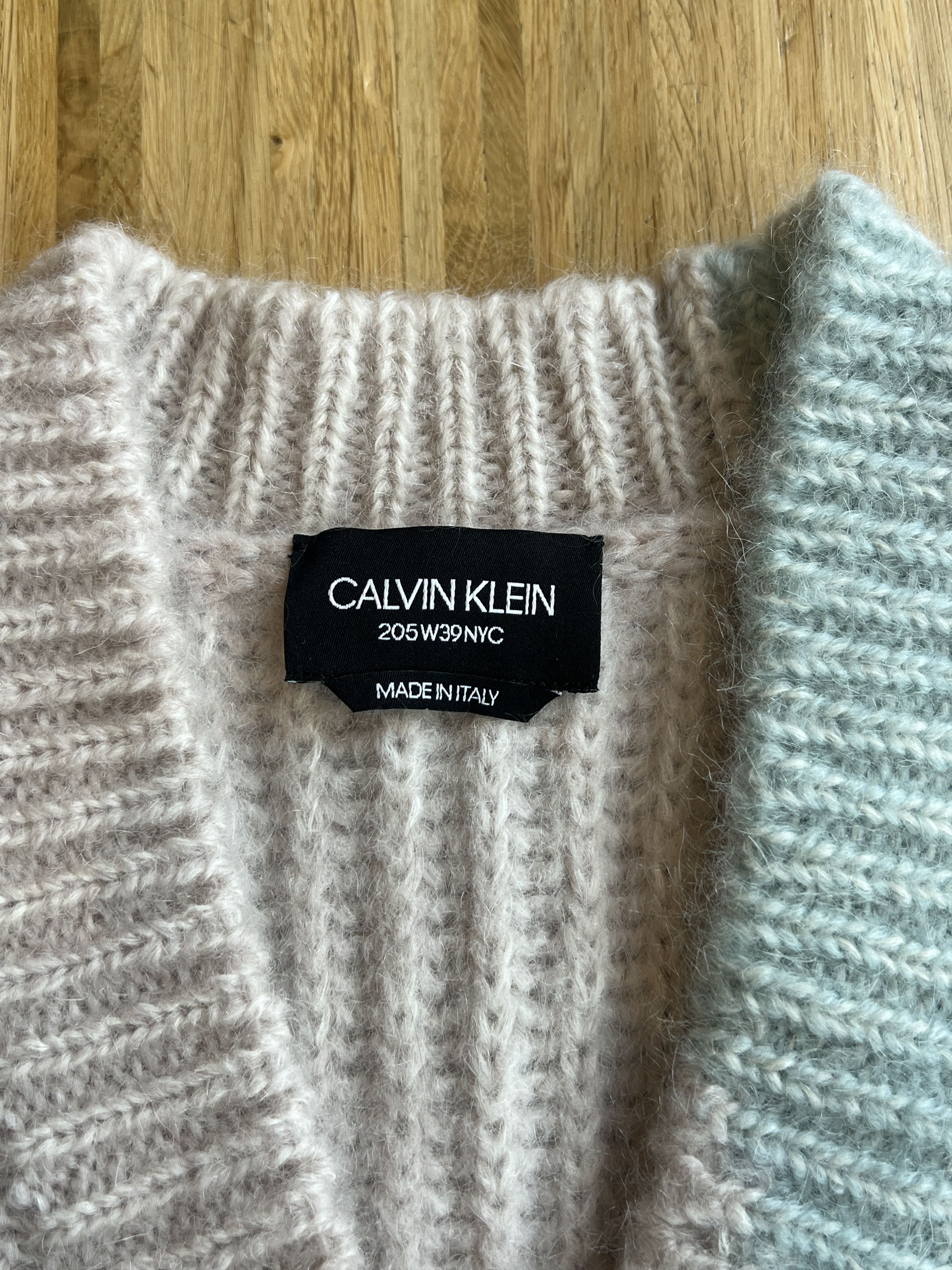 Calvin Klein 205W39NYC Calvin Klein 205W39NYC Mohair vest Size US XL / EU 56 / 4 - 3 Thumbnail