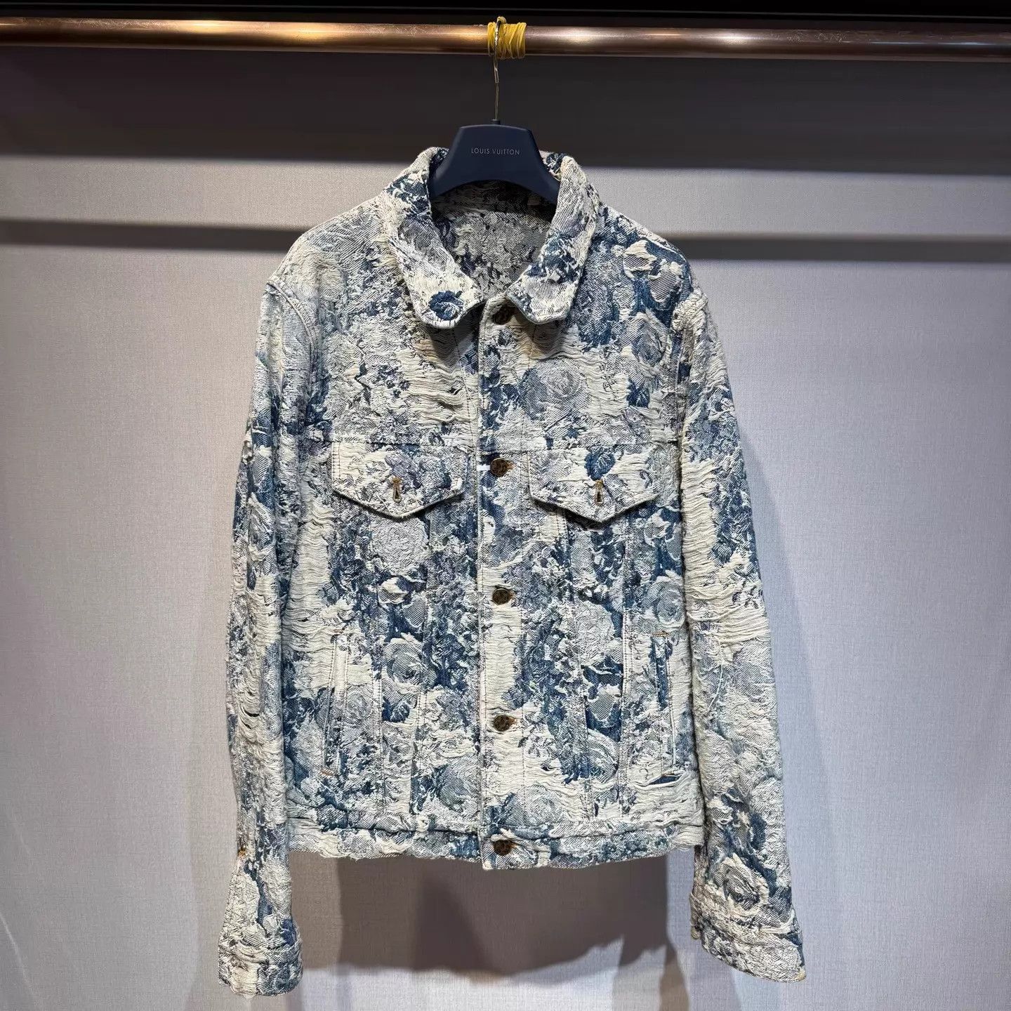 Louis Vuitton Louis Vuitton Floral Ruined Denim Jacket 52 New Size US L / EU 52-54 / 3 - 1 Thumbnail
