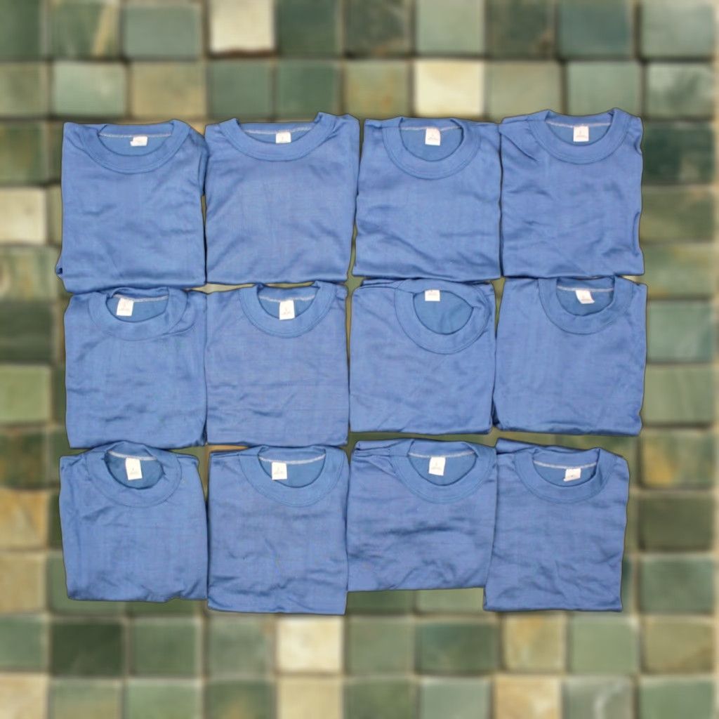 Vintage VTG 1960s Lot of 12 NOS Boy's Blue Blank Durene T Shirts Sz L 60s T-Shirt Size US L / EU 52-54 / 3 - 1 Thumbnail