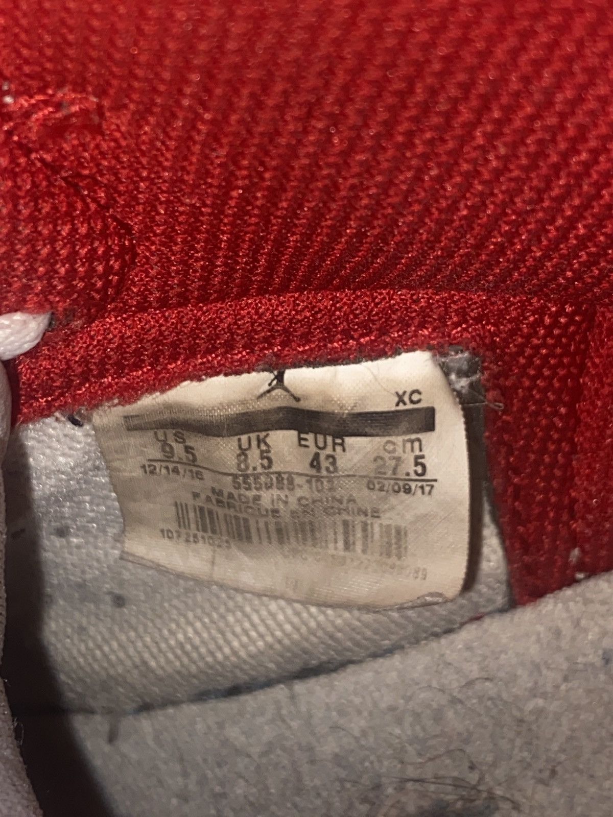 Jordan Brand × Nike Jordan 1 Metallic Red 2017 Size US 9.5 / EU 42-43 - 7 Thumbnail