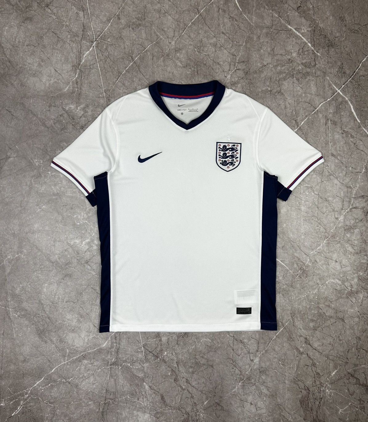 Nike Nike England Soccer Jersey Size US M / EU 48-50 / 2 - 1 Thumbnail