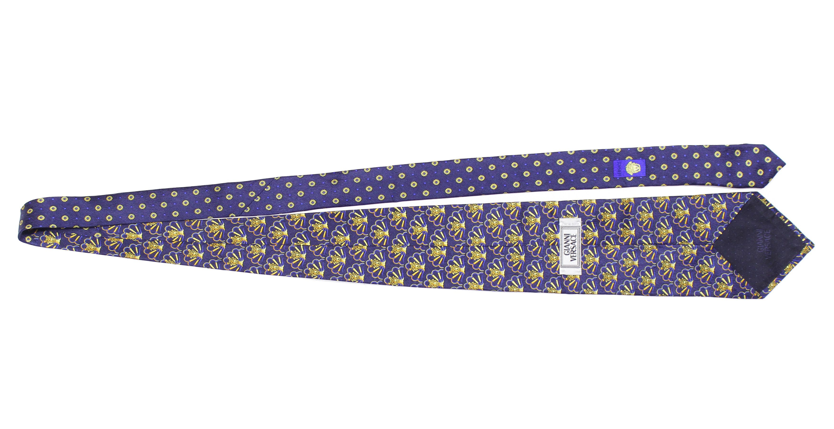 Versace Gianni 90S Medusa Logo Silk Tie Vintage Size ONE SIZE - 2 Thumbnail