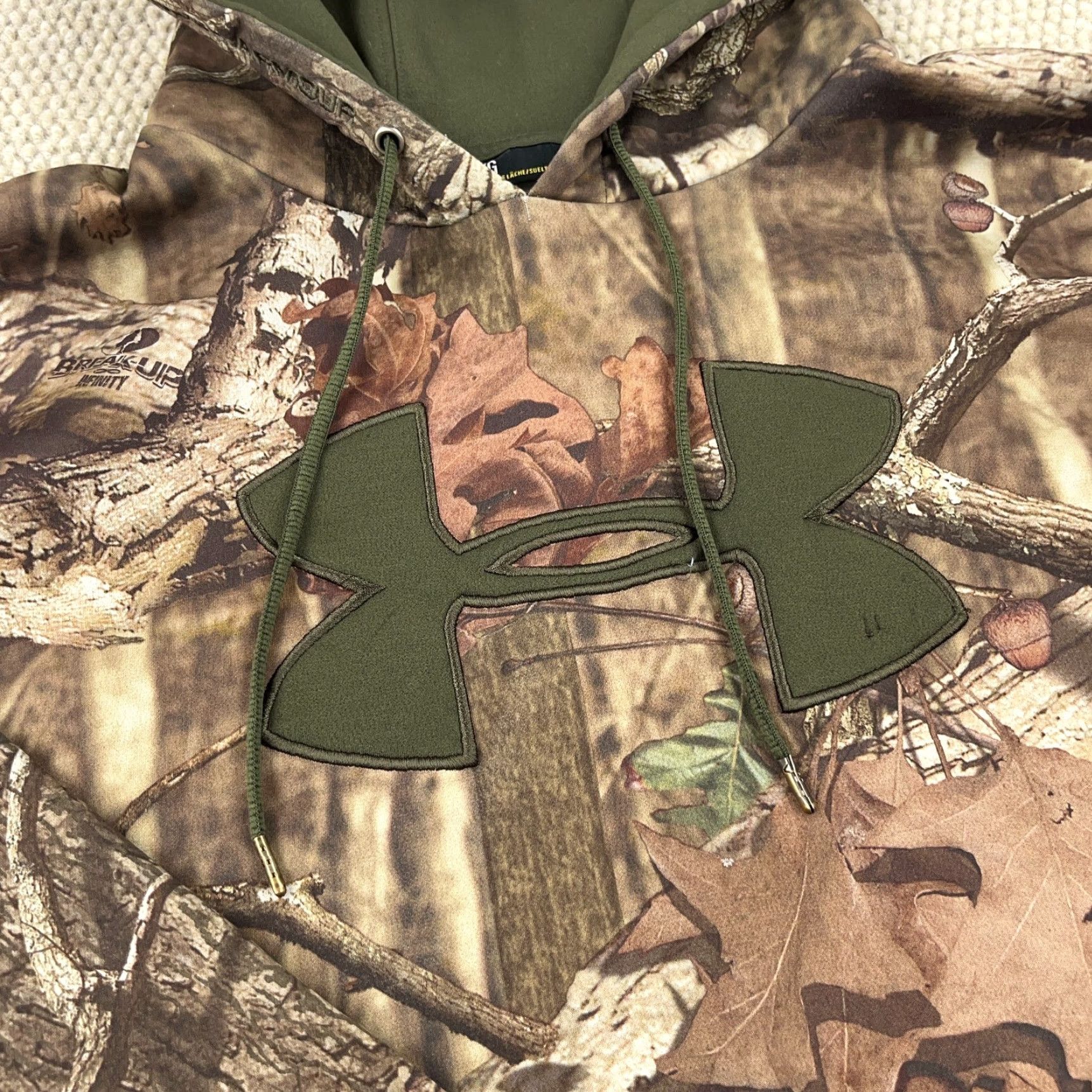 Under Armour Under Armour Hoodie Men Large Camo Mossy Oak Break Up Regular Fit Pullover Hooded Sweatshirt Brown Polyester Logo Size US XL / EU 56 / 4 - 4 Thumbnail