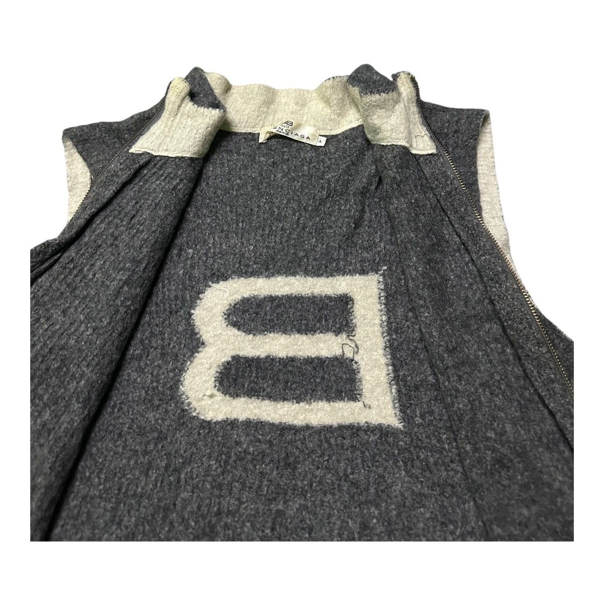 Balenciaga Balenciaga big logo knit vest jacket Size L / US 10 / IT 46 - 8 Thumbnail