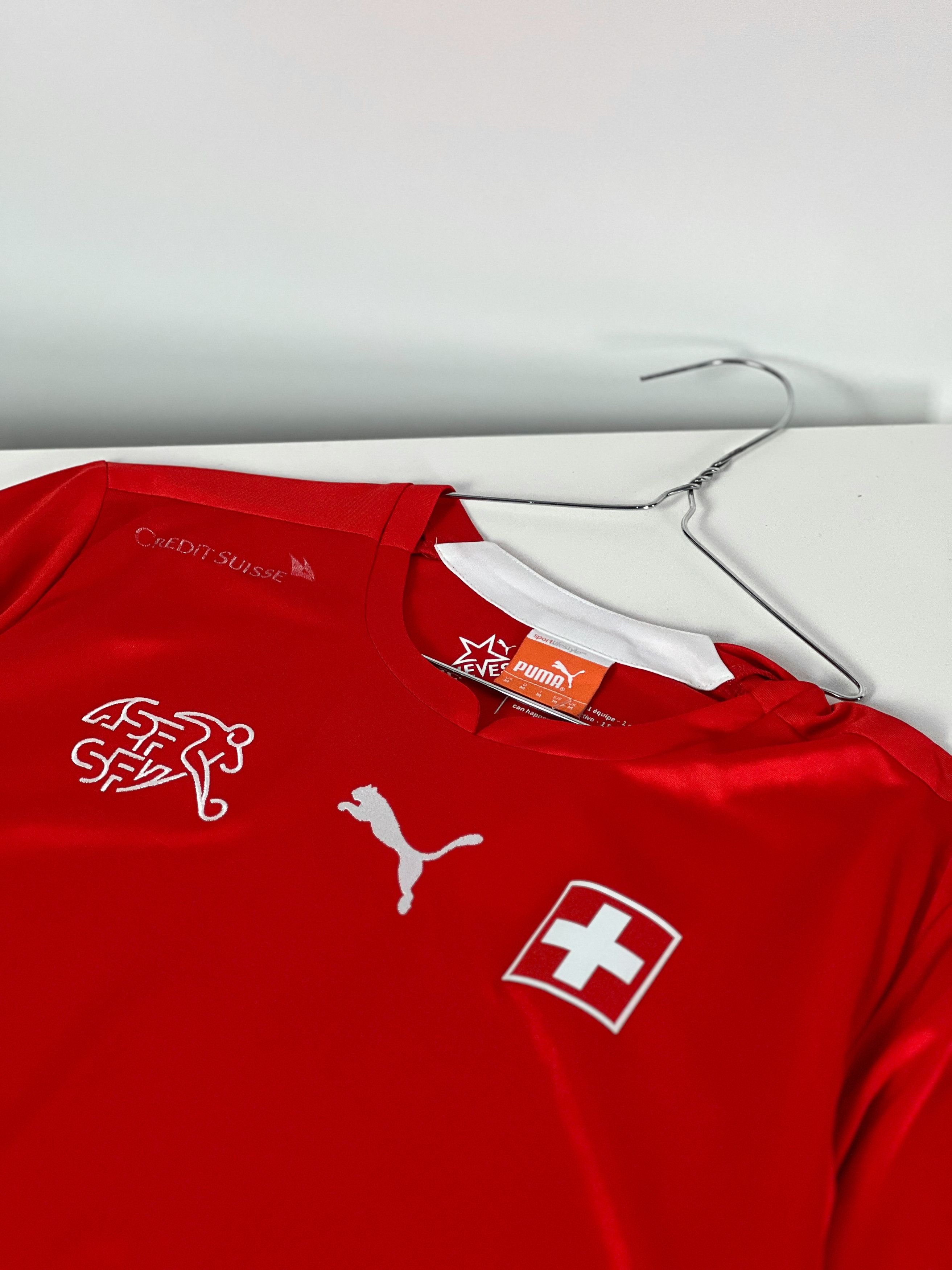 Puma Puma x Switzerland national Custom Name ( 2014-2015) Size US M / EU 48-50 / 2 - 3 Thumbnail
