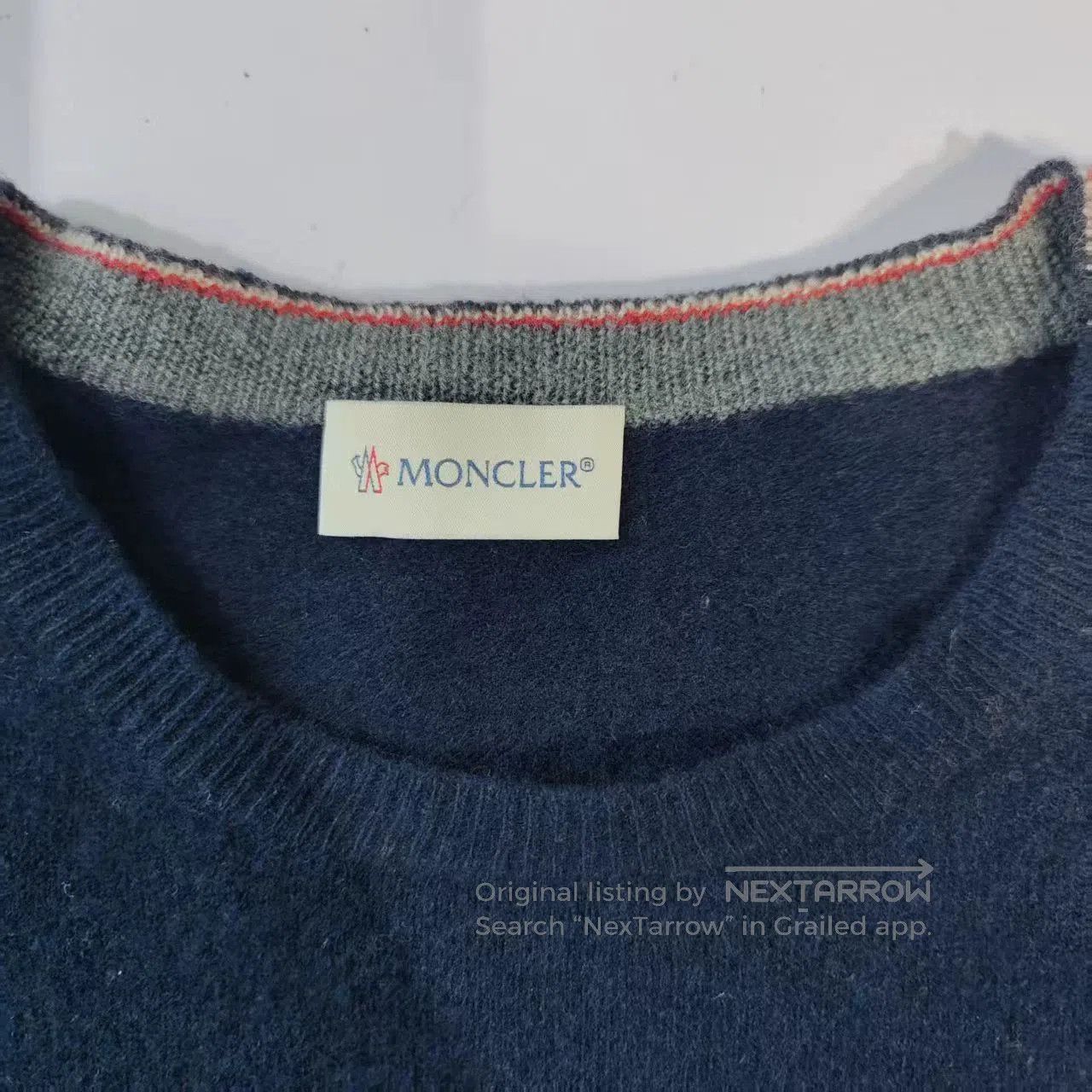 Moncler moncler navy sweater size L barely worn. Size US L / EU 52-54 / 3 - 3 Thumbnail