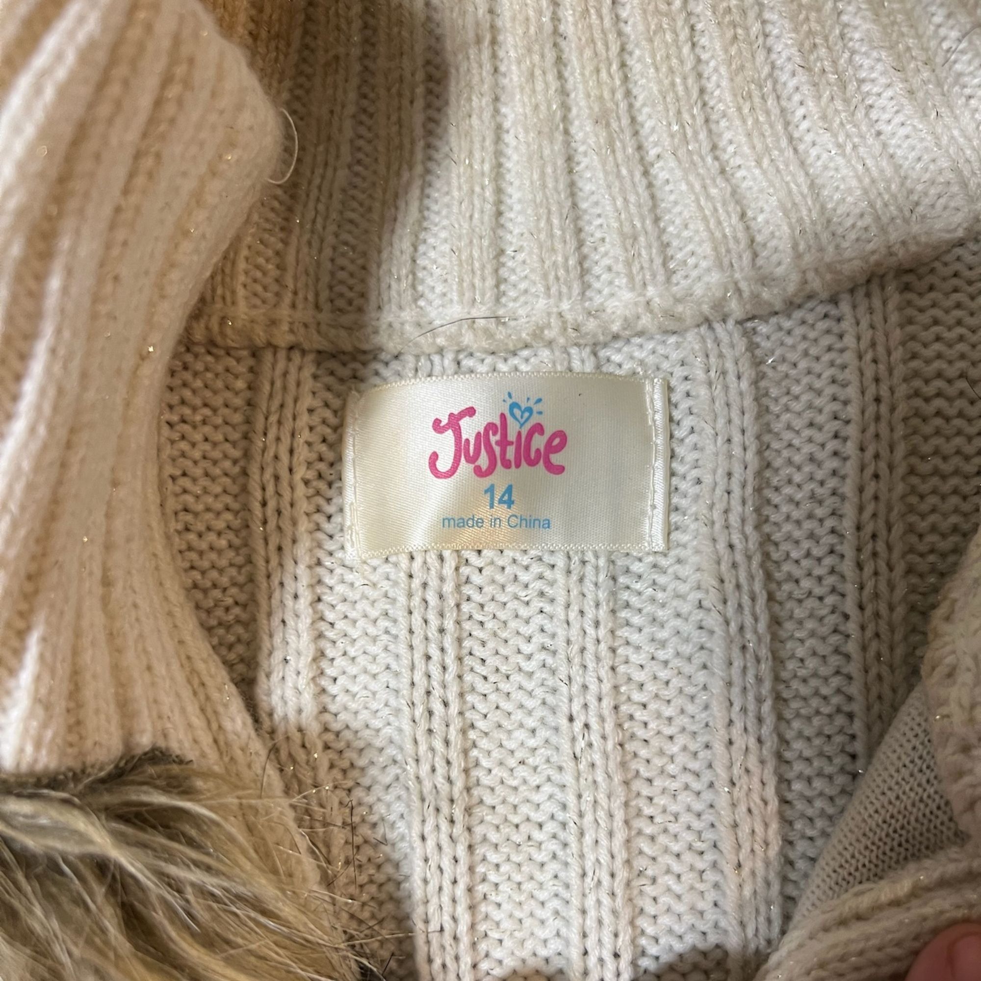 Other Justice Girls Faux Fur Vest Sweater Size 14 Acrylic/Polyeste Size ONE SIZE - 4 Thumbnail