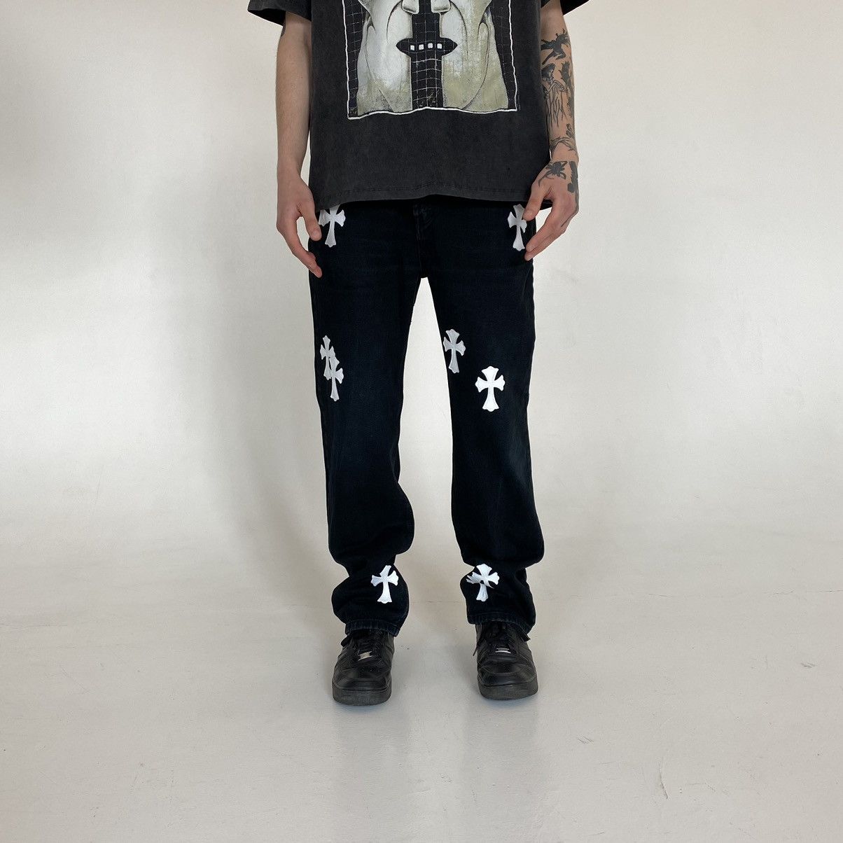 Levi's × Vintage Levi's "Chrome Hearts" custom white patched denim Size US 34 / EU 50 - 3 Thumbnail
