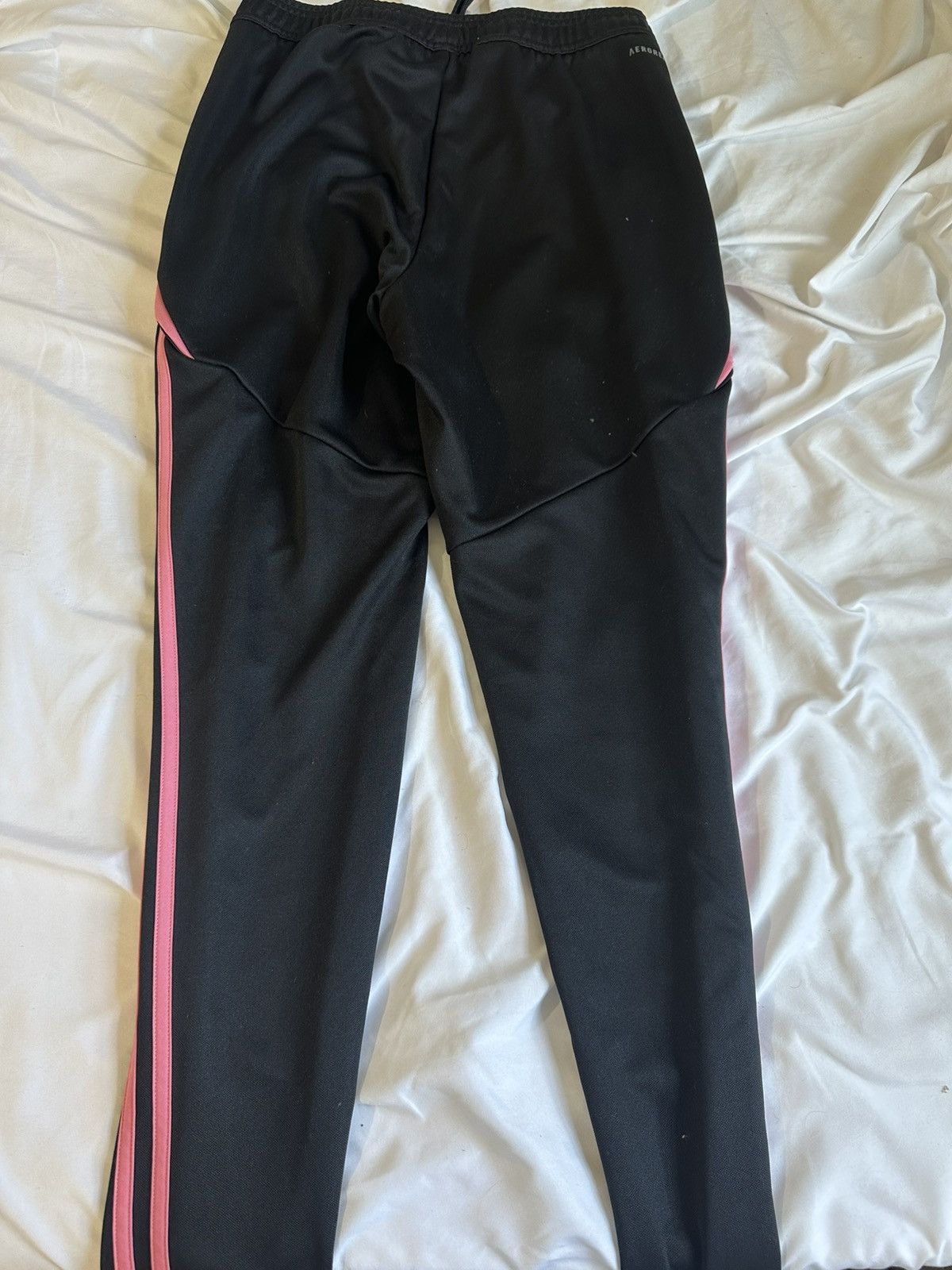 Adidas Adidas pants size small Size US 30 / EU 46 - 6 Thumbnail