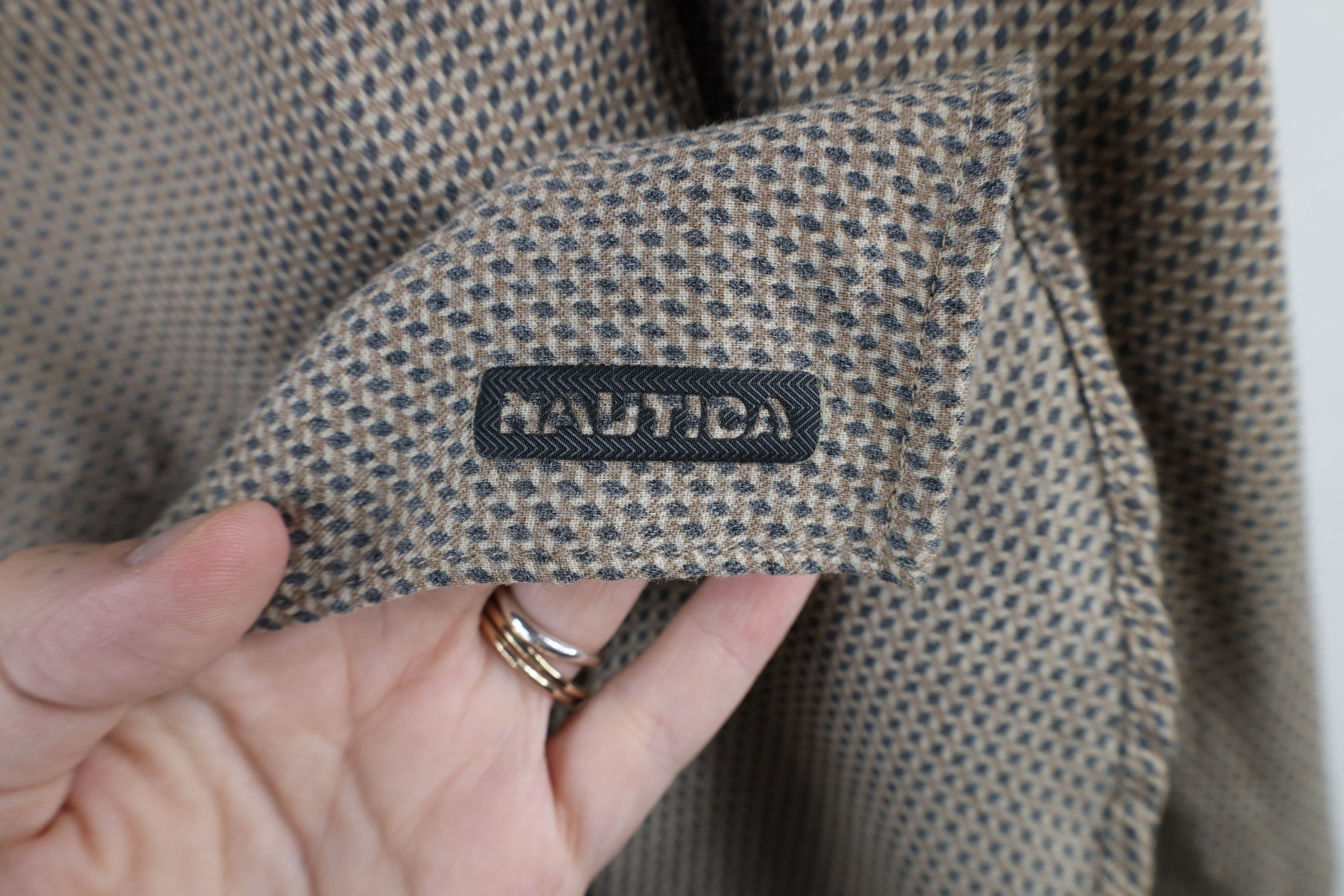 Nautica × Vintage Vintage 90s Nautica Rayon Blend Collared Button Shirt Beige Size US M / EU 48-50 / 2 - 6 Thumbnail