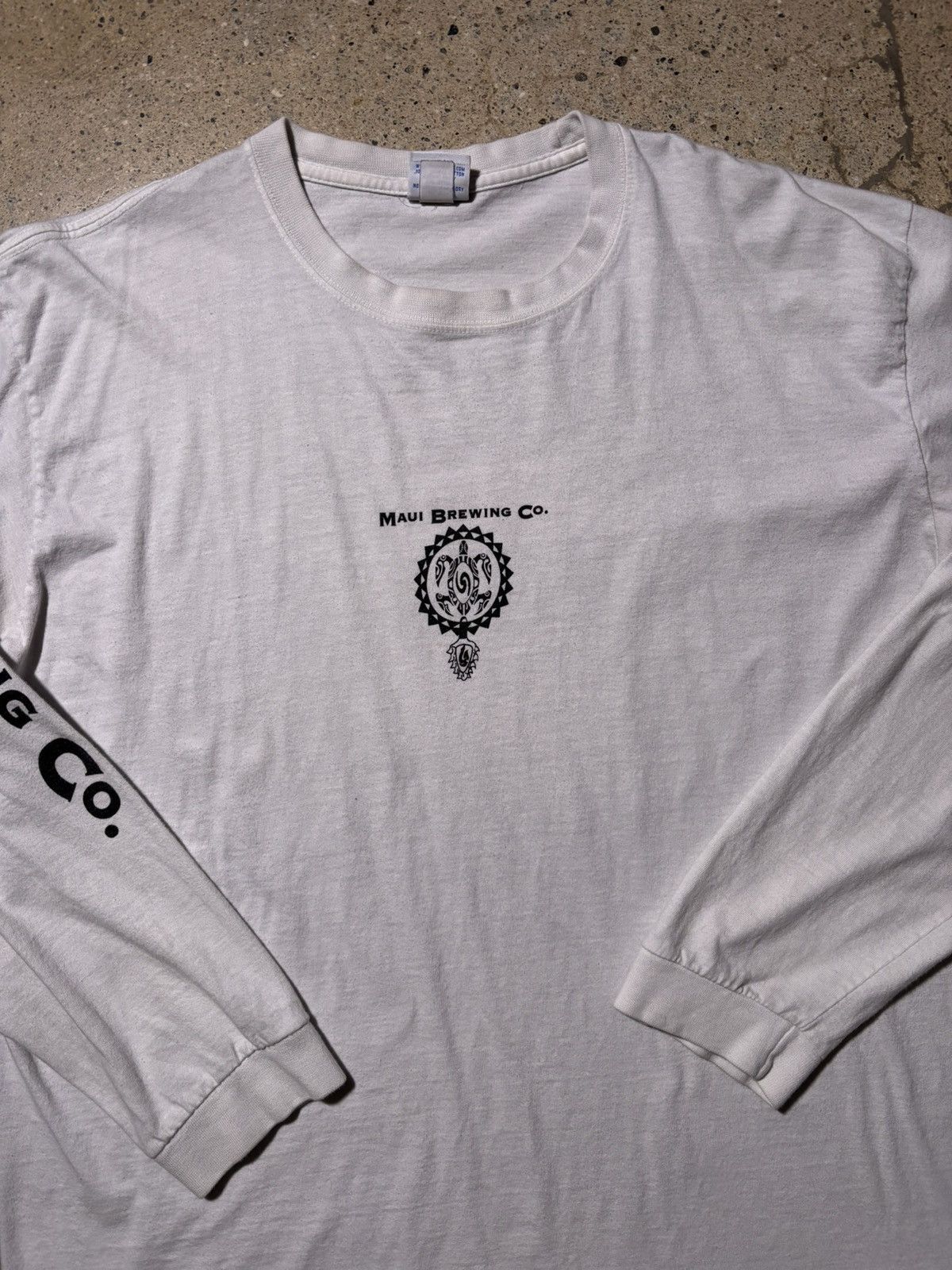 Vintage Vintage Maui Brewing Co Ls Shirt Size US L / EU 52-54 / 3 - 2 Thumbnail