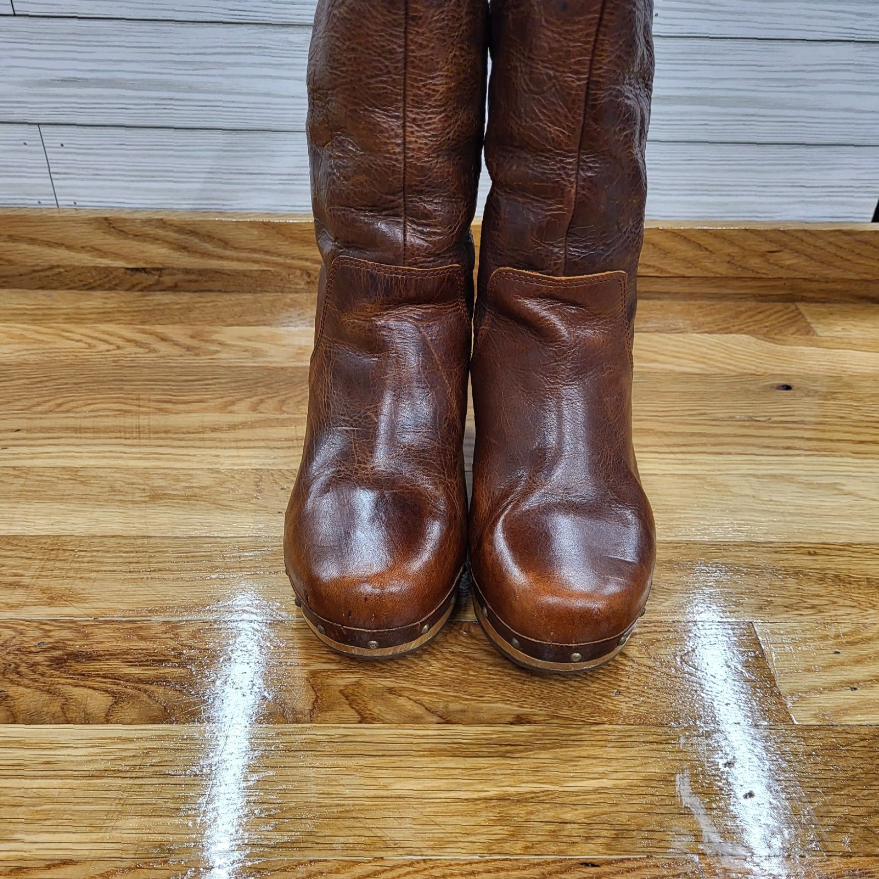 Ugg UGG Australia Lynnea Boots Women Fold Over Sherpa Lined Brown Leather Size 7 Boots Womens Brown Leather Shearling Fold Over UGG Australia Lynnea Boots Size US 7 / IT 37 - 3 Thumbnail