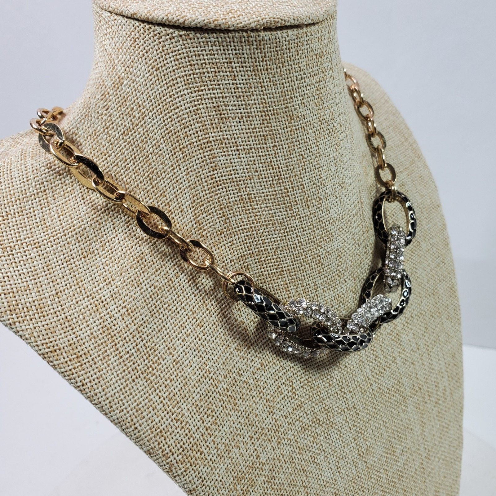 The Unbranded Brand Casual Career Necklace 19 Inch Gold Tone & Black Size ONE SIZE - 2 Thumbnail