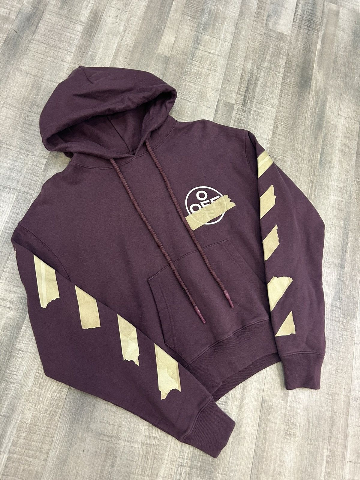 Off-White Off-White Tape Arrows Print Hoodie Size US XXS / EU 40 - 2 Thumbnail