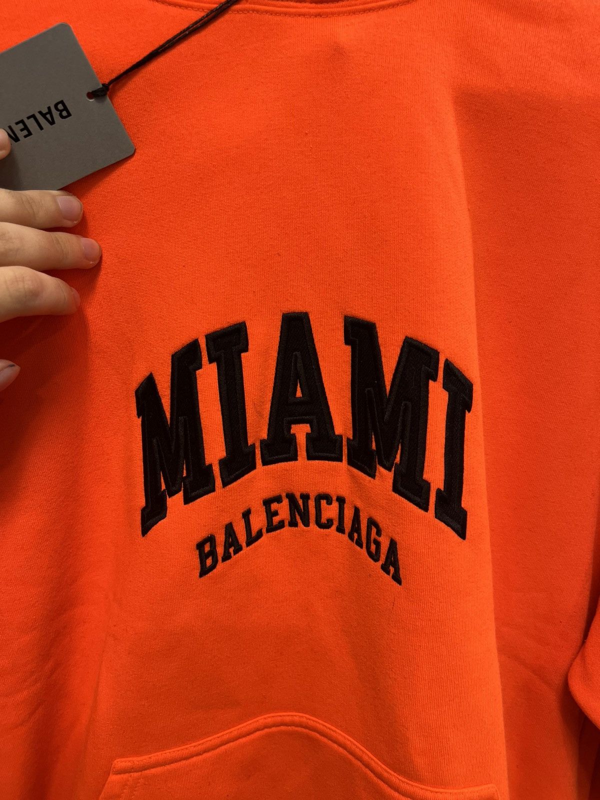 Balenciaga Balenciaga Cities Miami Hoodie Size US S / EU 44-46 / 1 - 3 Thumbnail