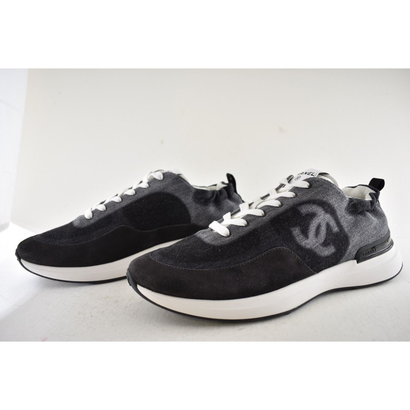 Chanel Mens Denim CC Logo Lace Up Low Top Trainer Sneaker Size US 11 / EU 44 - 11 Thumbnail