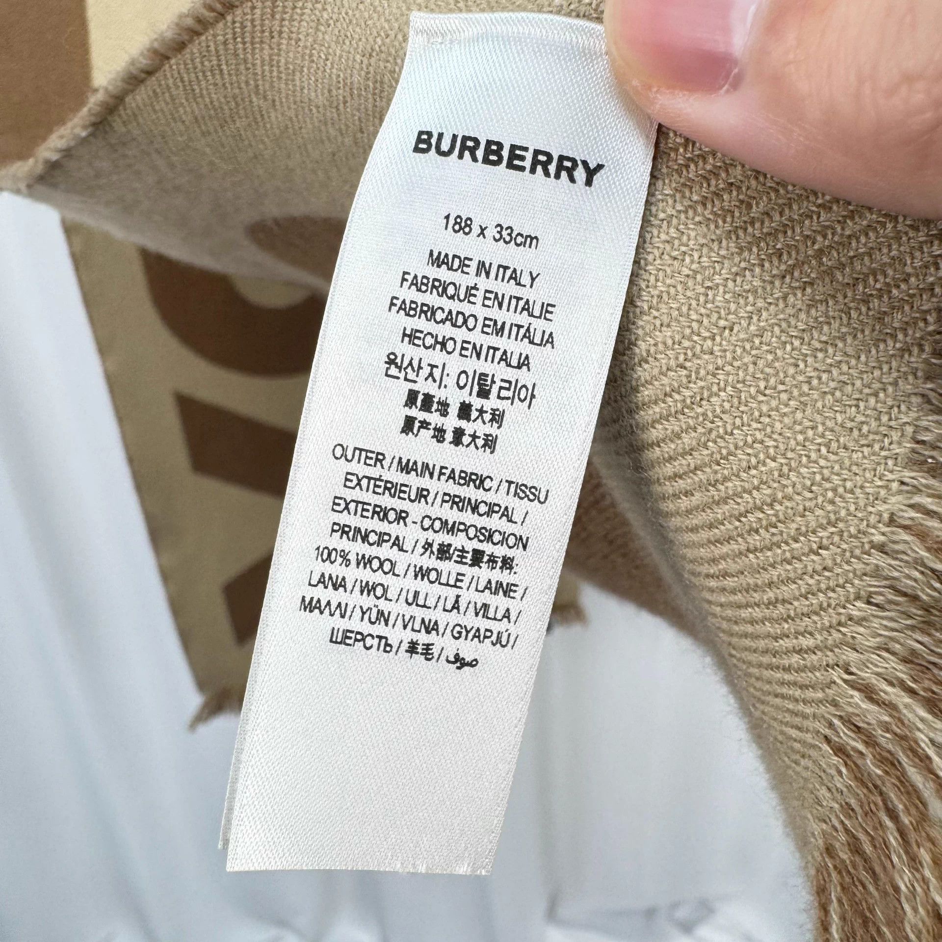 Burberry Burberry Camel Wool Scarf 34x183cm Size ONE SIZE - 6 Thumbnail