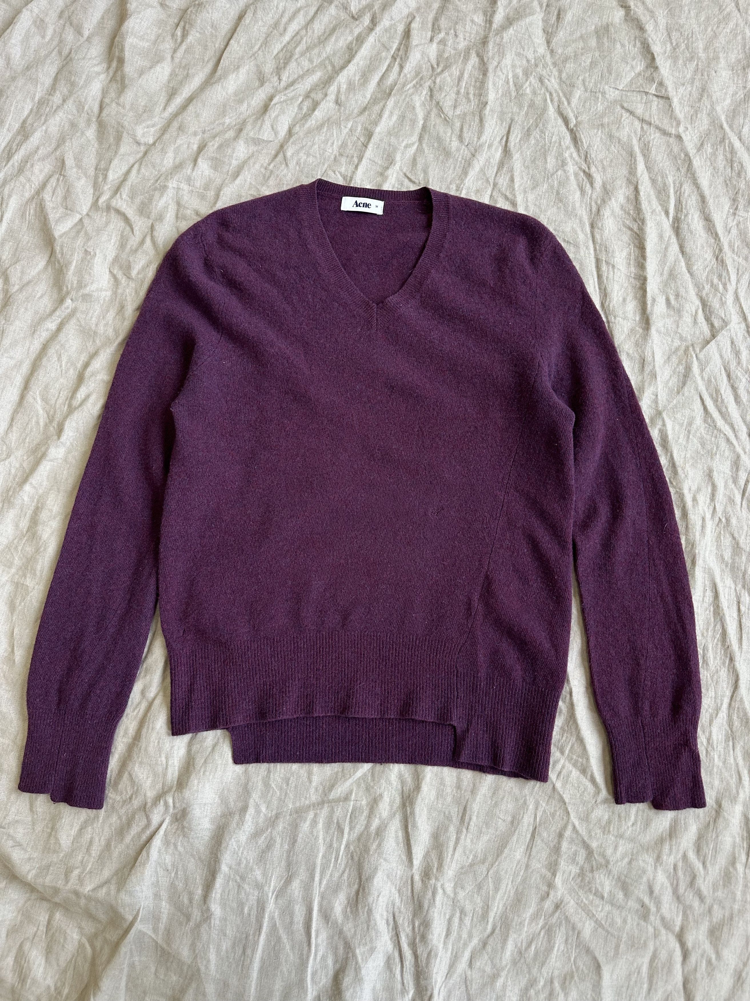 Acne Studios Acne Assymetrical Wool V Neck Sweater 6637AC Size M / US 6-8 / IT 42-44 - 1 Thumbnail