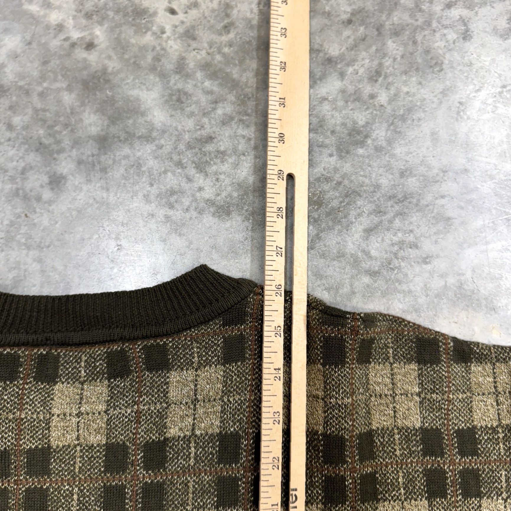 Liz Claiborne Claiborne Sweater Mens Large Green Check Knit Crewneck Pullover Pattern Knit Style Tight-Knit Cotton Acrylic Rayon Crew Neck Check Mens L Green Size US L / EU 52-54 / 3 - 5 Thumbnail