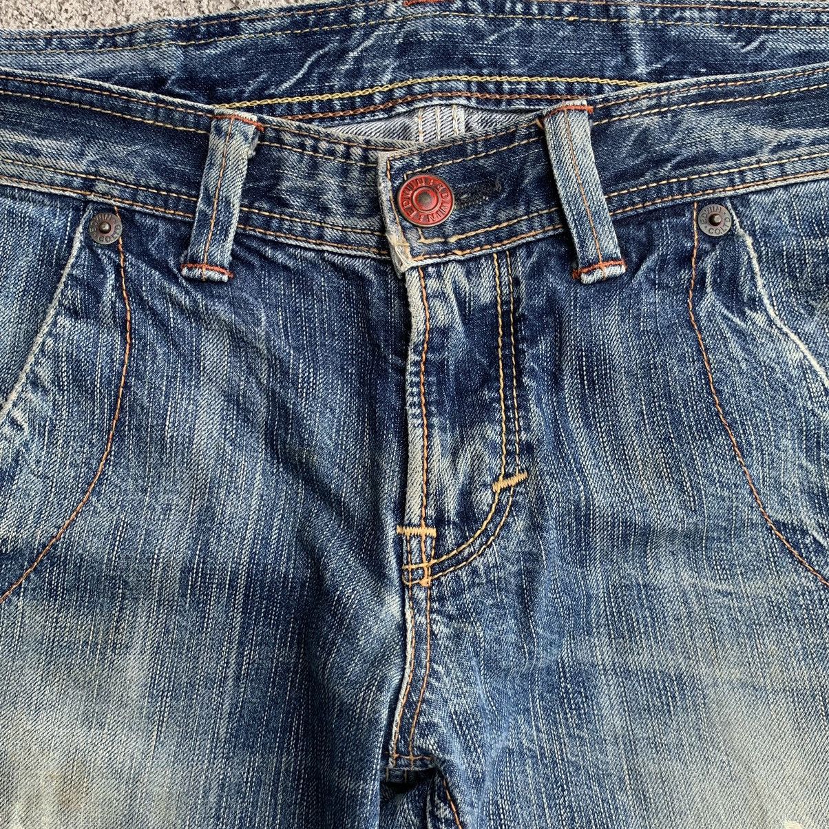 Japanese Brand Flare Vintage Edwin Blue Trip Distressed Denim W32 Size US 32 / EU 48 - 11 Thumbnail