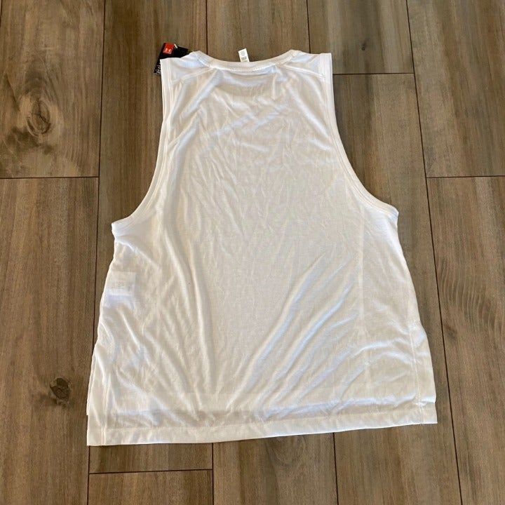 Under Armour NWT Under Armour White Athletic Workout Tanktop Women Large Size L / US 10 / IT 46 - 1 Thumbnail
