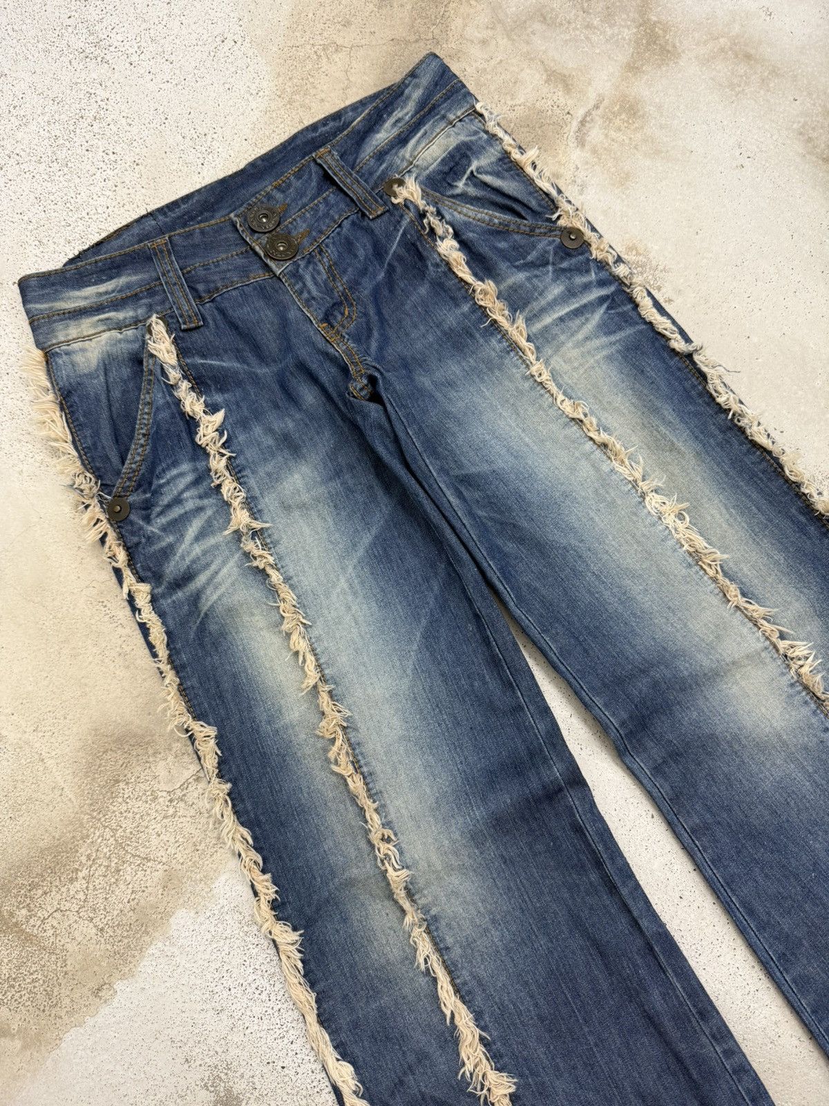 Japanese Brand d.i.a. jeans LGB Style Flare Unisex Denim Pants Size US 28 / EU 44 - 3 Thumbnail