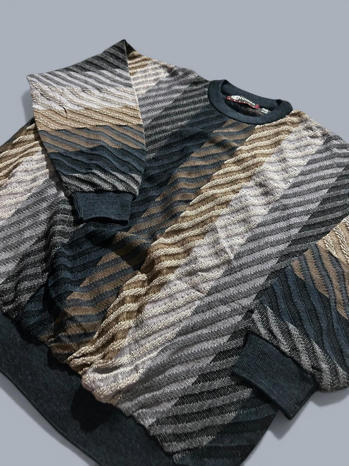 Tundra 3X Vintage Nineties 3D Coogi Tundra Knit Sweaters XL NWT Size US XL / EU 56 / 4 - 6 Thumbnail