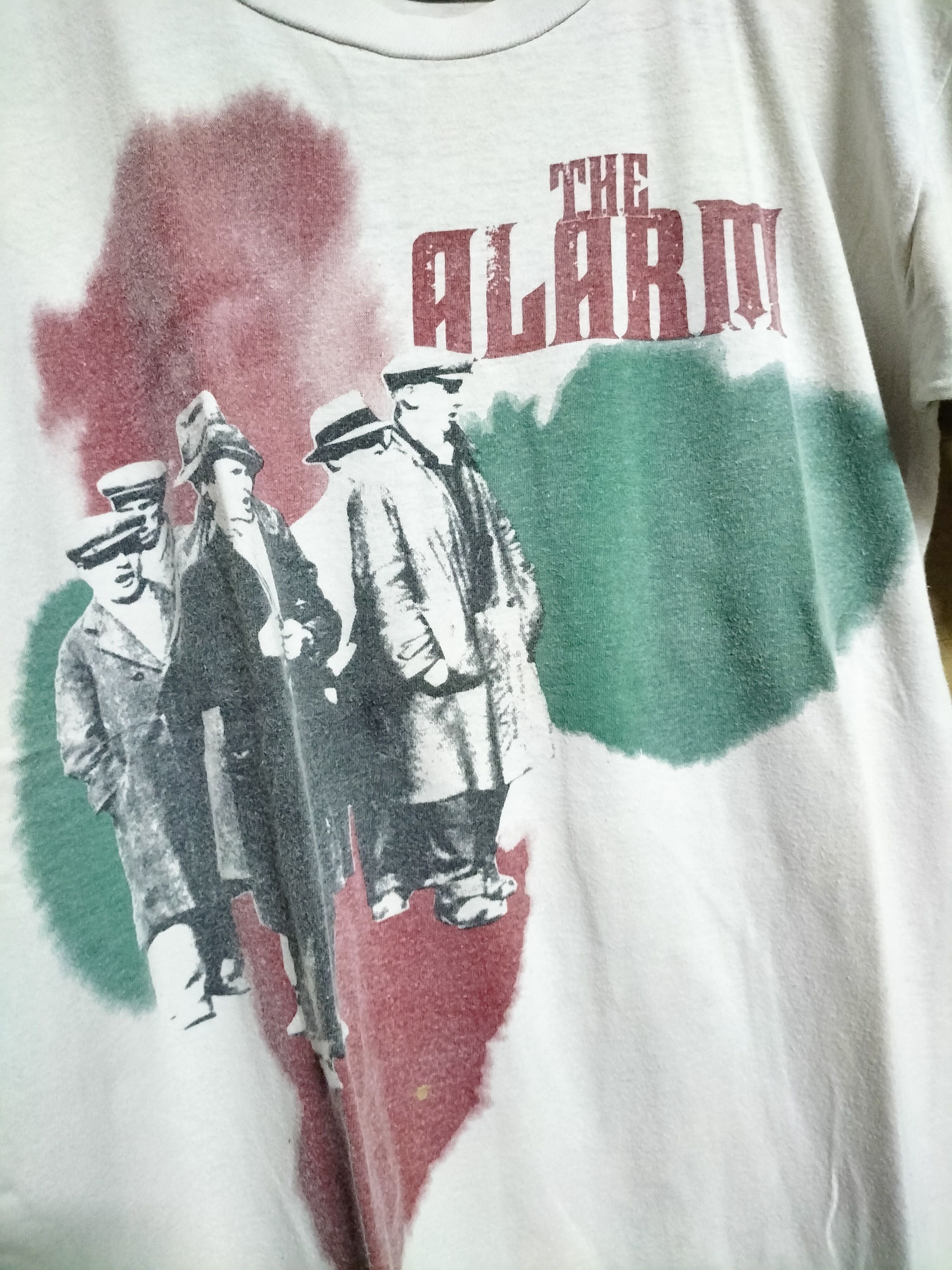 Band Tees 80s The Alarm UK Post Punk Rock Band Size US L / EU 52-54 / 3 - 4 Thumbnail