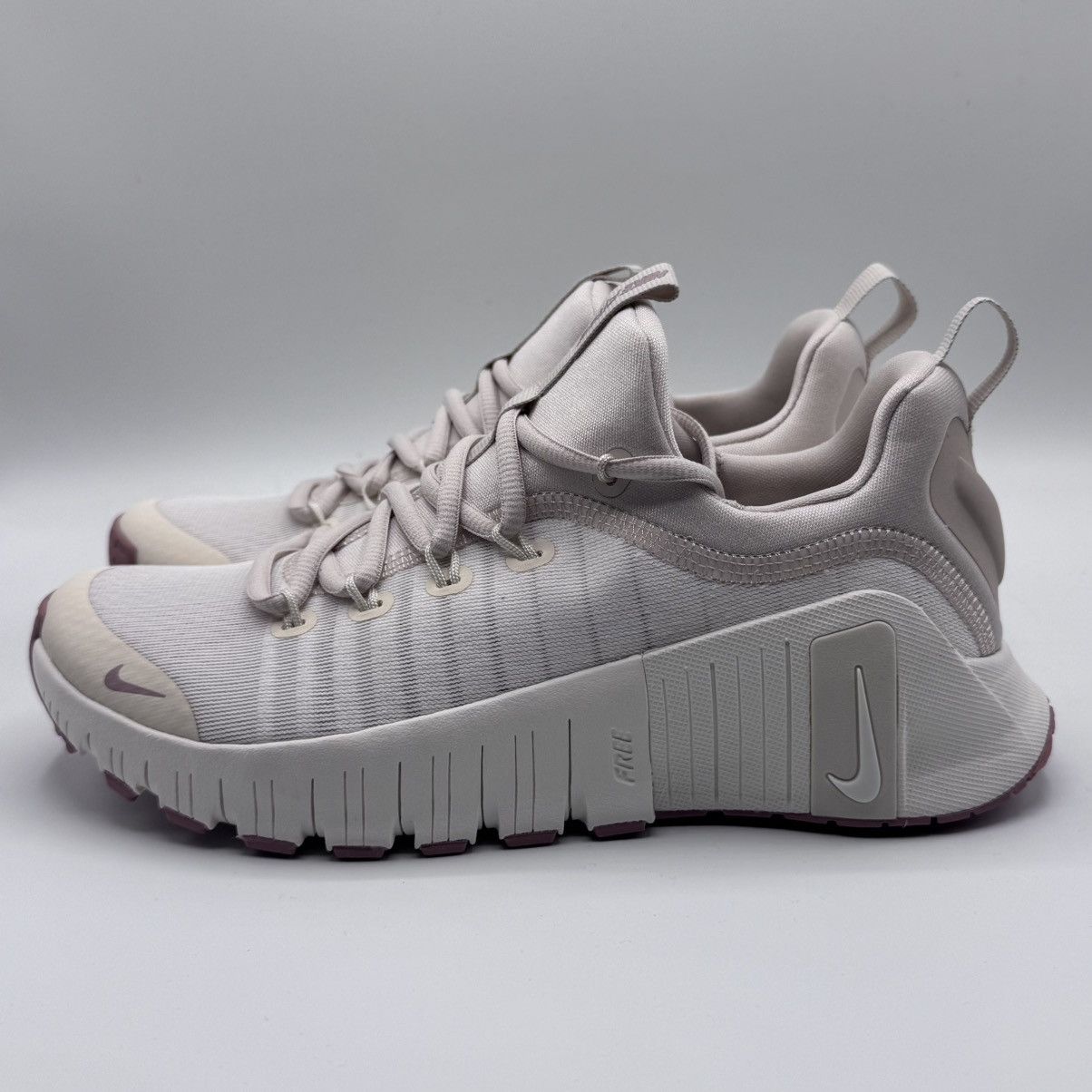 Nike Nike Free Metcon 6 Soft Women Size 7 “Pearl Particle Pink” Size US 7 / IT 37 - 2 Thumbnail