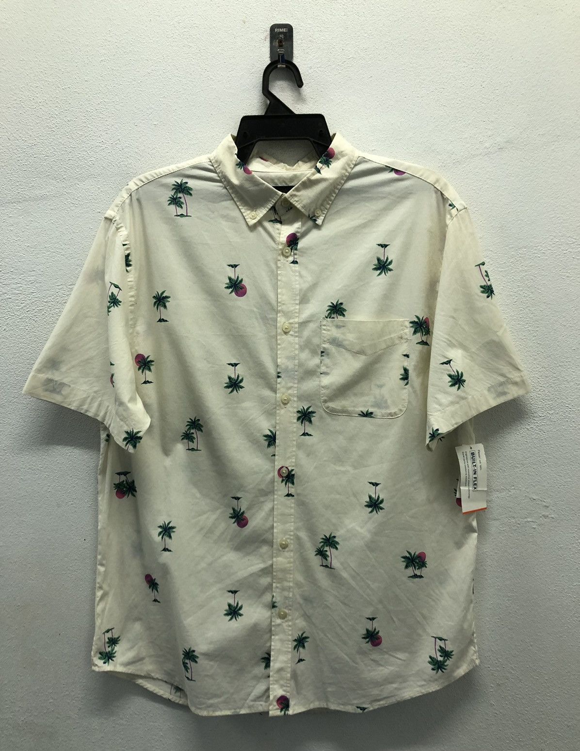 Old Navy Old Navy Slim Fit Short Sleeve Shirt – Pink/Green Palm Print Size US L / EU 52-54 / 3 - 1 Thumbnail