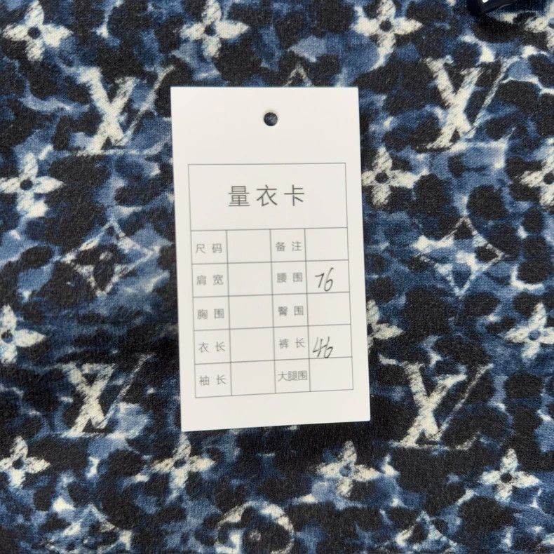 Louis Vuitton Louis Vuitton size s Tapestry Full of Logo Shorts 2501-Next Size US 28 / EU 44 - 5 Thumbnail