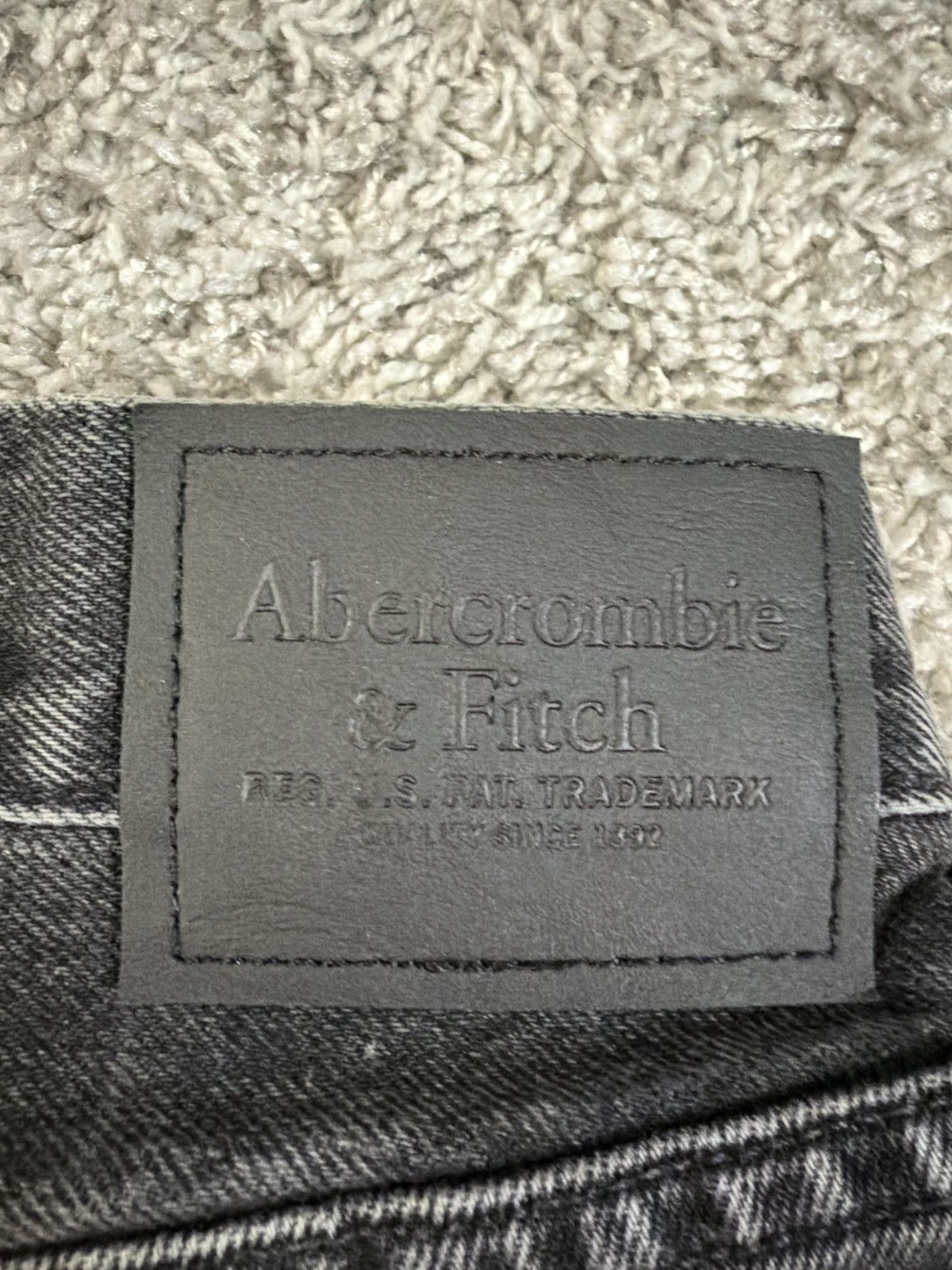 Abercrombie & Fitch Abercrombie & Fitch 90s Loose Black Jeans - 31x30 Size US 31 - 3 Thumbnail
