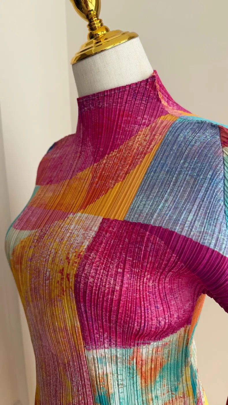 Issey Miyake Issey Miyake Oil Painting Half Turtleneck Top Pink Color-b Size L / US 10 / IT 46 - 4 Thumbnail