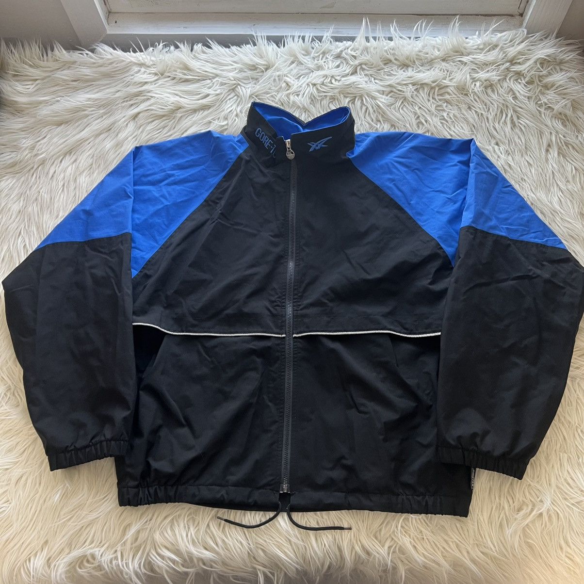Asics Vintage 90s ASICS Gore Tex Zip Windbreaker Jacket Retro L Size US L / EU 52-54 / 3 - 1 Thumbnail