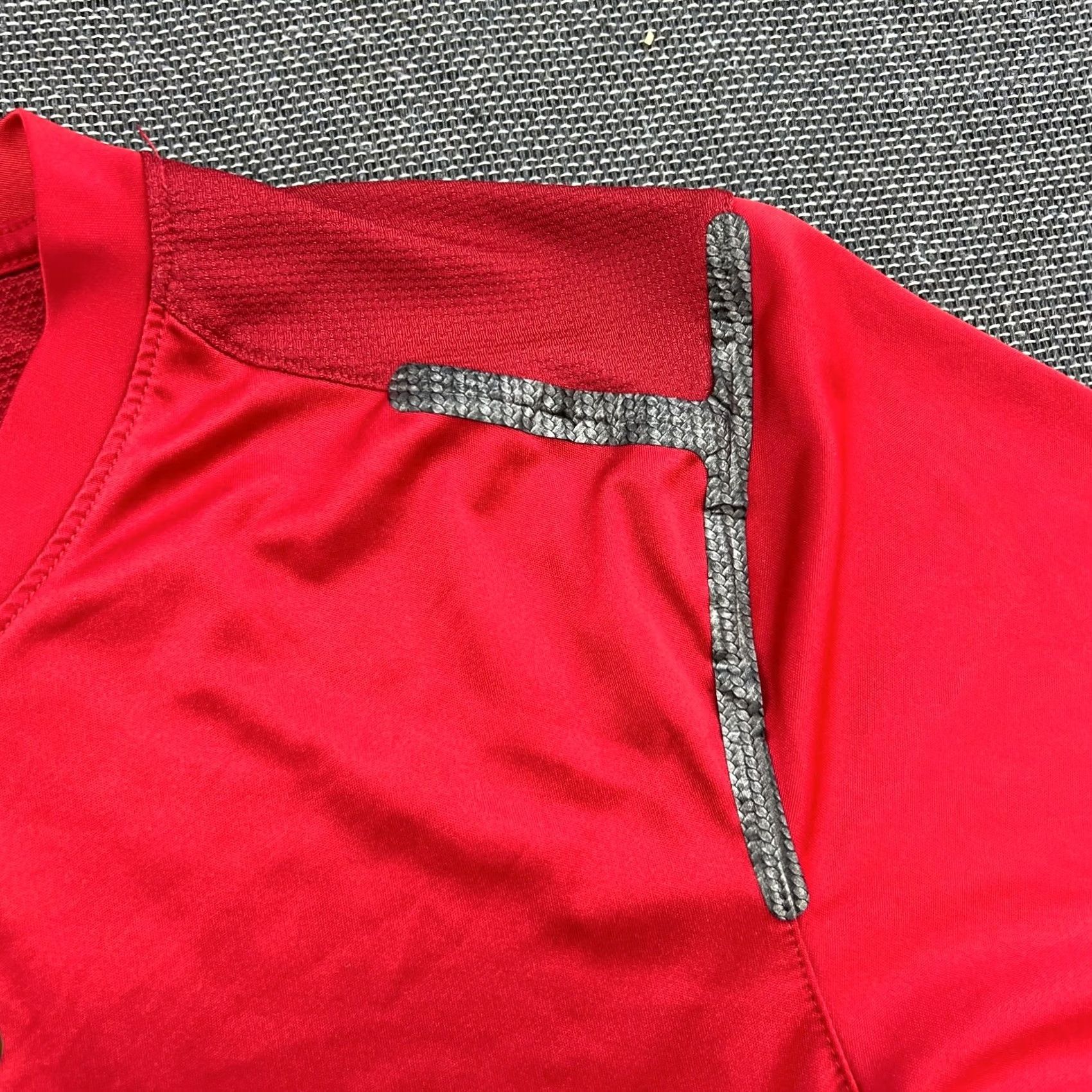 Nike Nike Manchester United 2012 2013 Training Mens Football Jersey Sz S Red Shirt Casual Athletic Mens Nike Size US S / EU 44-46 / 1 - 3 Thumbnail
