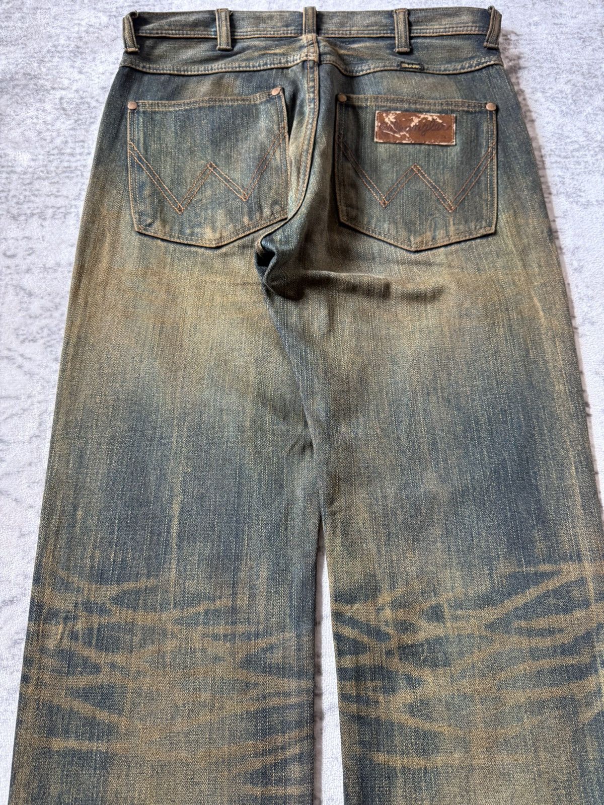 If Six Was Nine 2000s Wrangler Heavy Mud Wash Straight Loose Jeans Size US 30 / EU 46 - 12 Thumbnail