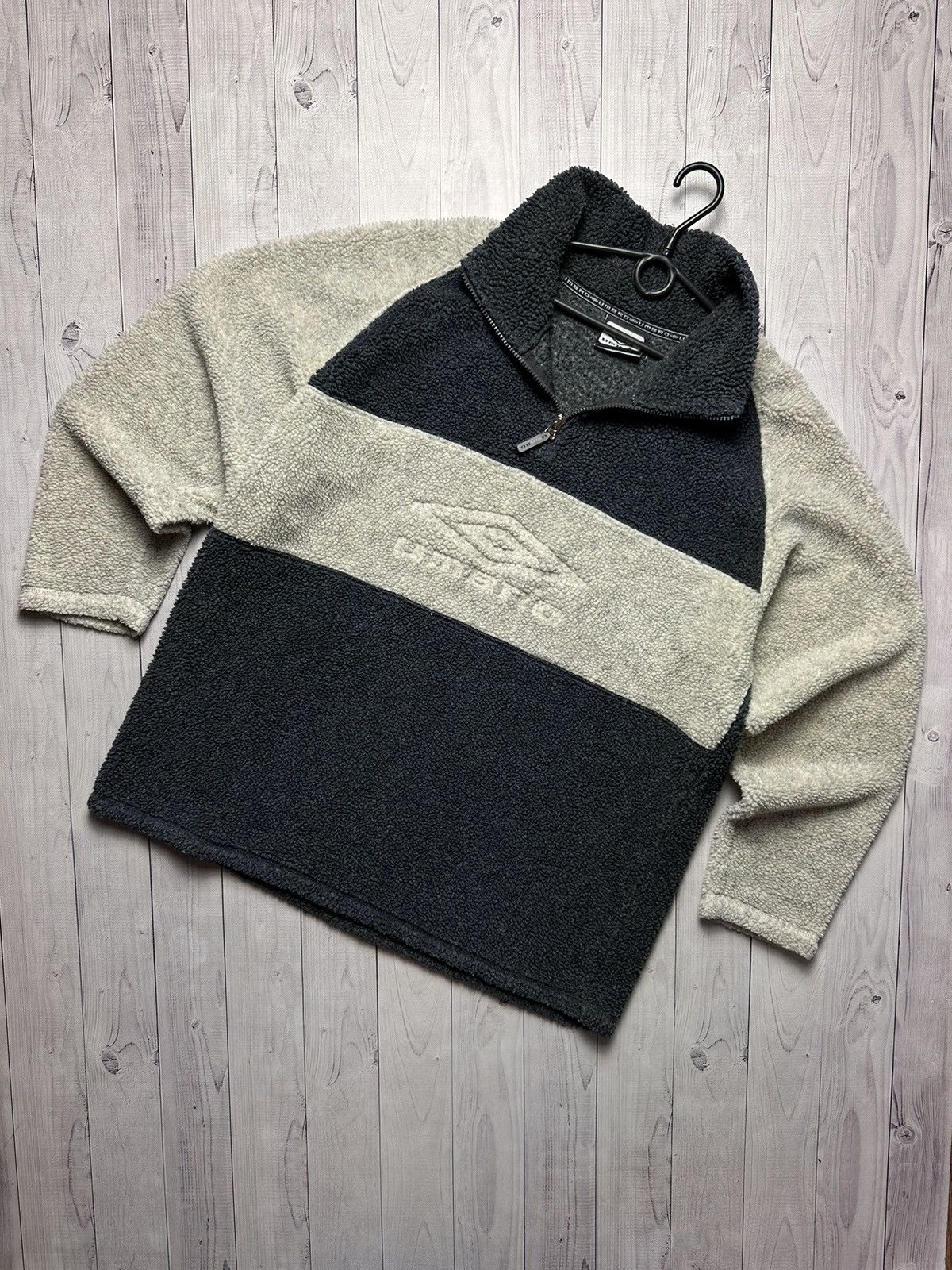 Umbro × Vintage Vintage Umbro fleece heavy jacket hoodie big logo Teddy XL Size US XL / EU 56 / 4 - 1 Thumbnail