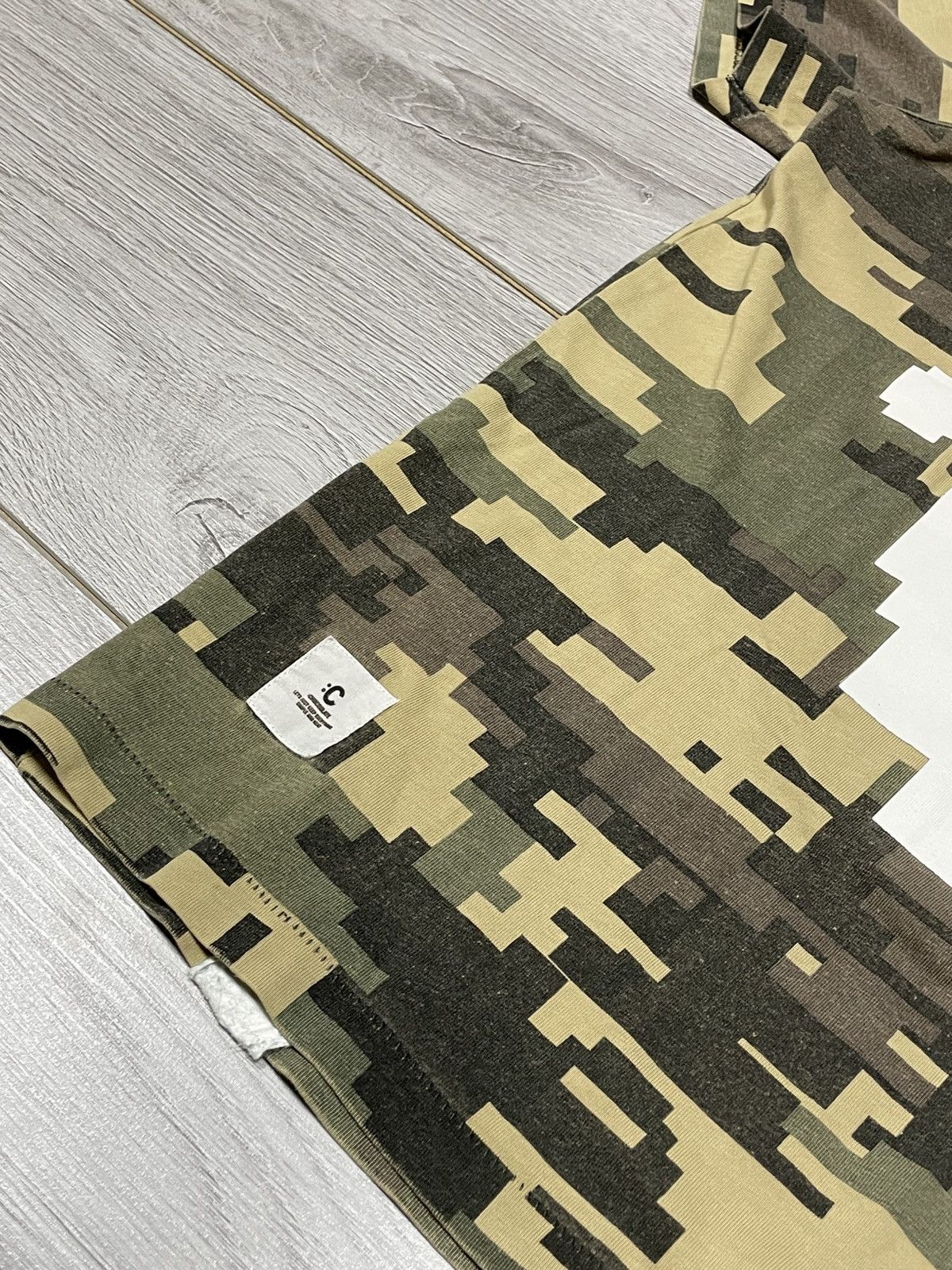 Aape BAPE aape RARE pixel camo head chocolate Tee Size US M / EU 48-50 / 2 - 8 Thumbnail