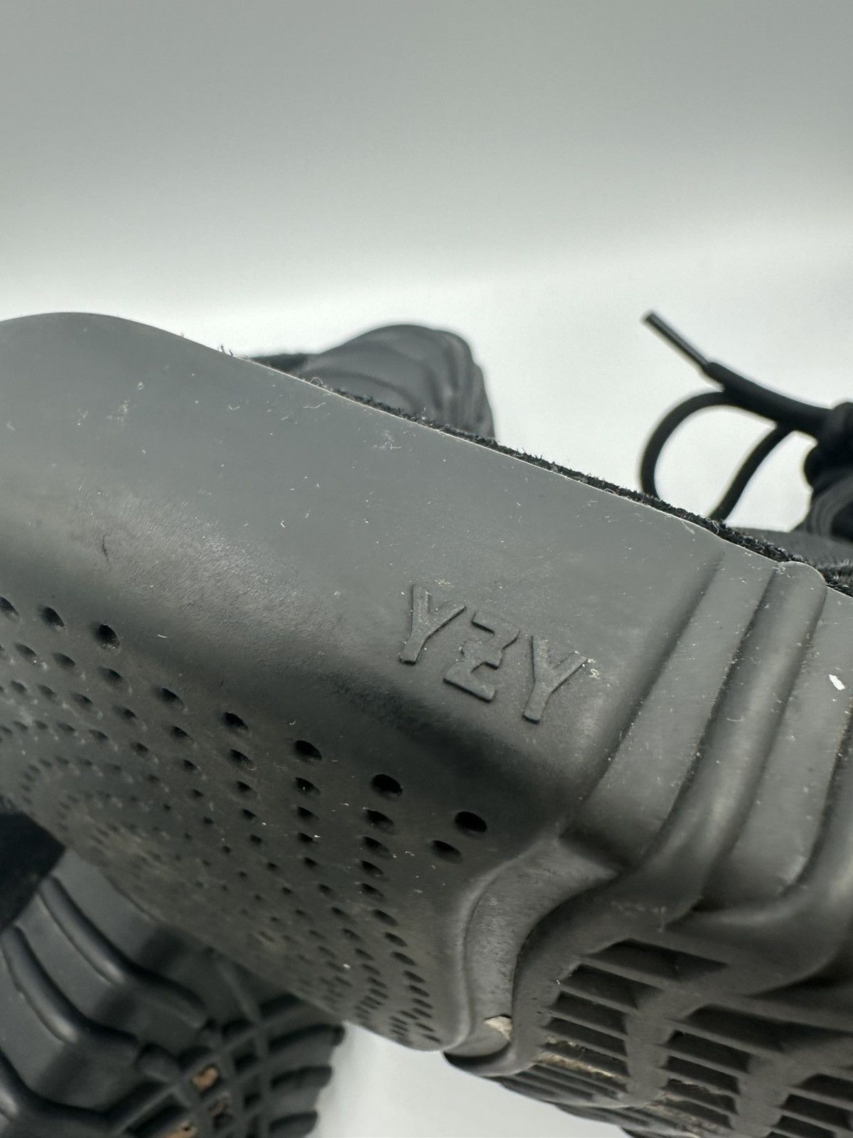 Yeezy Yeezy BOOST 750 TRIPLE BLACK Size US 13 / EU 46 - 8 Thumbnail