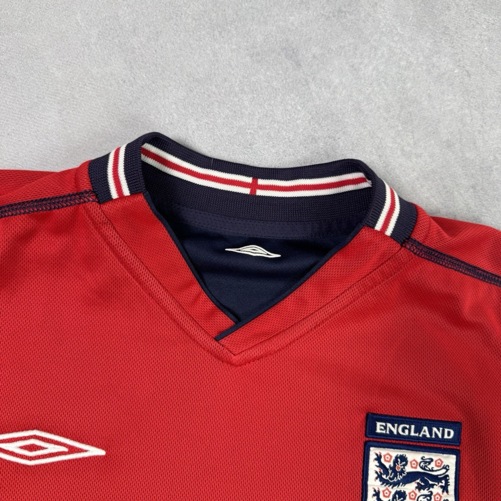 Umbro England Away football 2002 - 2004 Jersey Double Sided Umbro Size US S / EU 44-46 / 1 - 8 Thumbnail