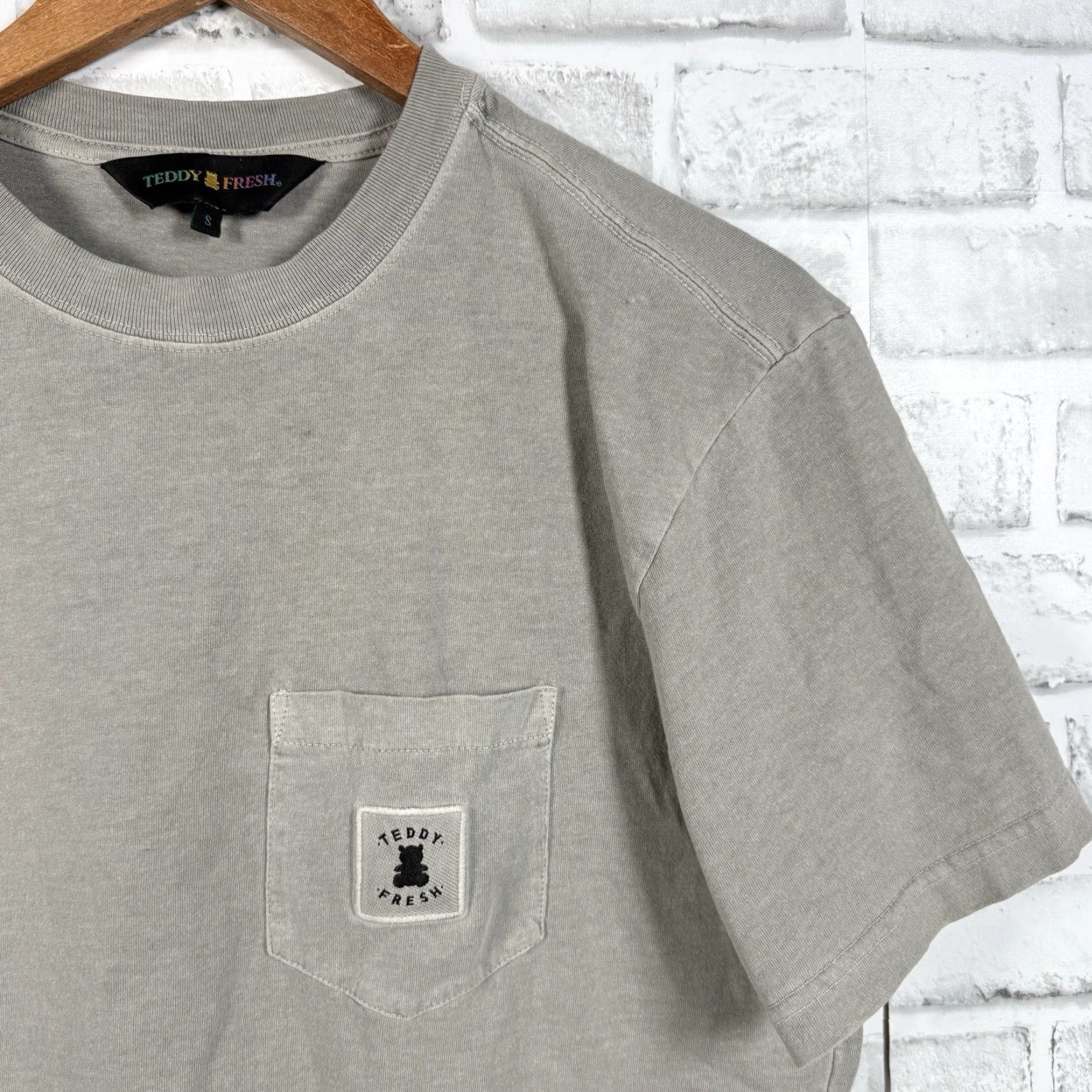 Teddy Fresh VINTAGE Teddy Fresh Shirt Mens Size S Gray Pocket Tee Size US S / EU 44-46 / 1 - 2 Thumbnail