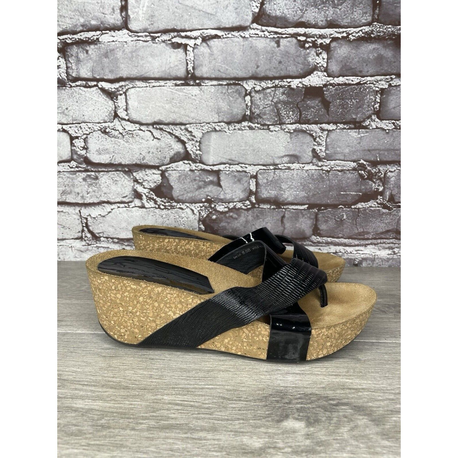 Donald Pliner Donald J. Pliner Gallo Black Patent Leather Toe Cork Wedge S Size US 8.5 / IT 38.5 - 13 Thumbnail