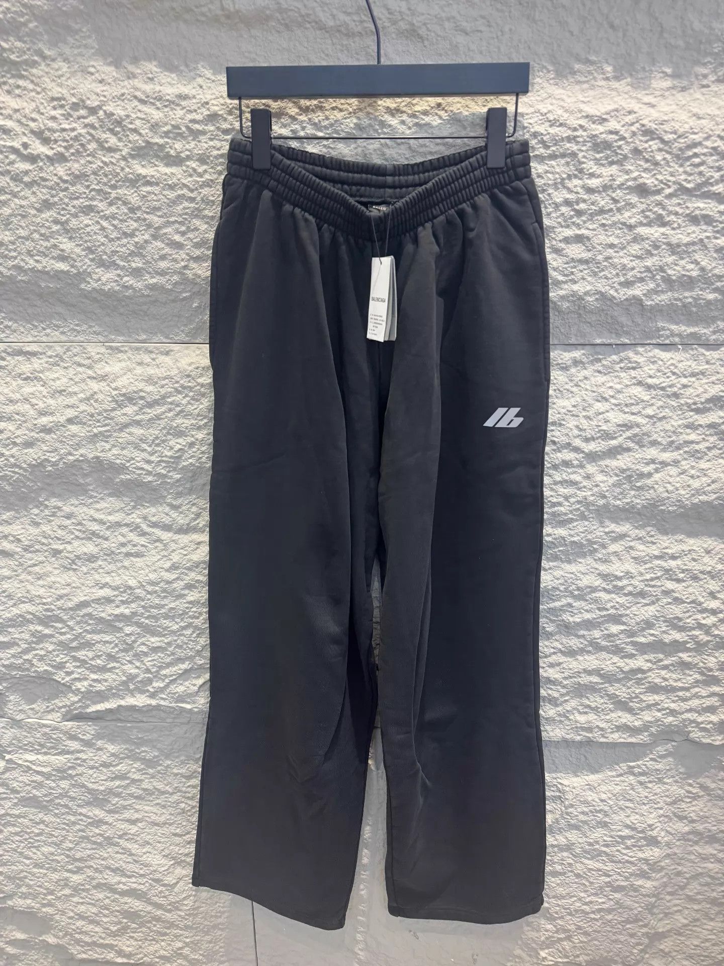 Balenciaga Balenciaga 24FW IB Reflective Logo Black Track Pants S Size US 30 / EU 46 - 1 Thumbnail