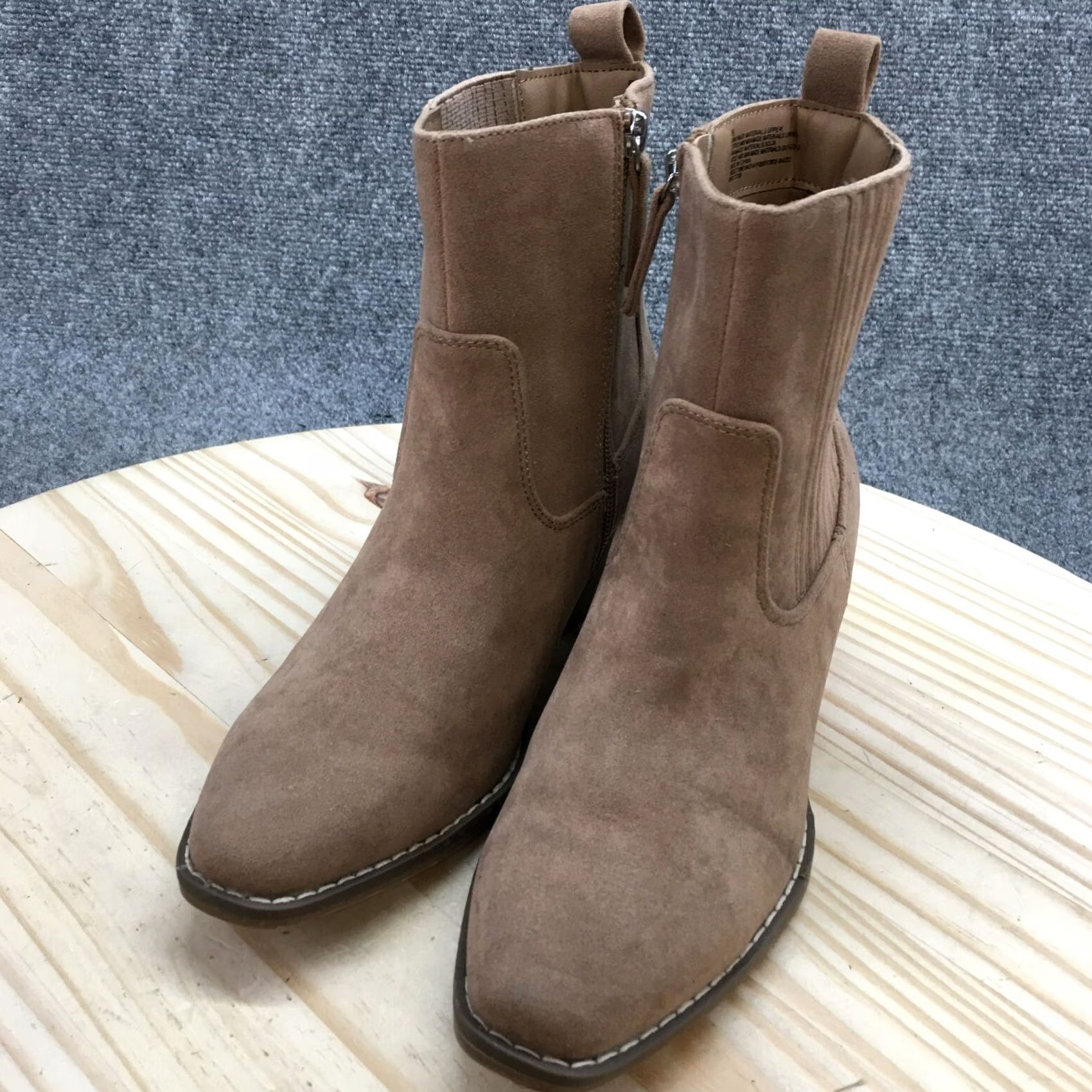 Vintage Universal Thread Boots Womens 8 Solita Ankle Bootie Brown Faux Leather Zip Block Boots Size US 8 / IT 38 - 3 Thumbnail