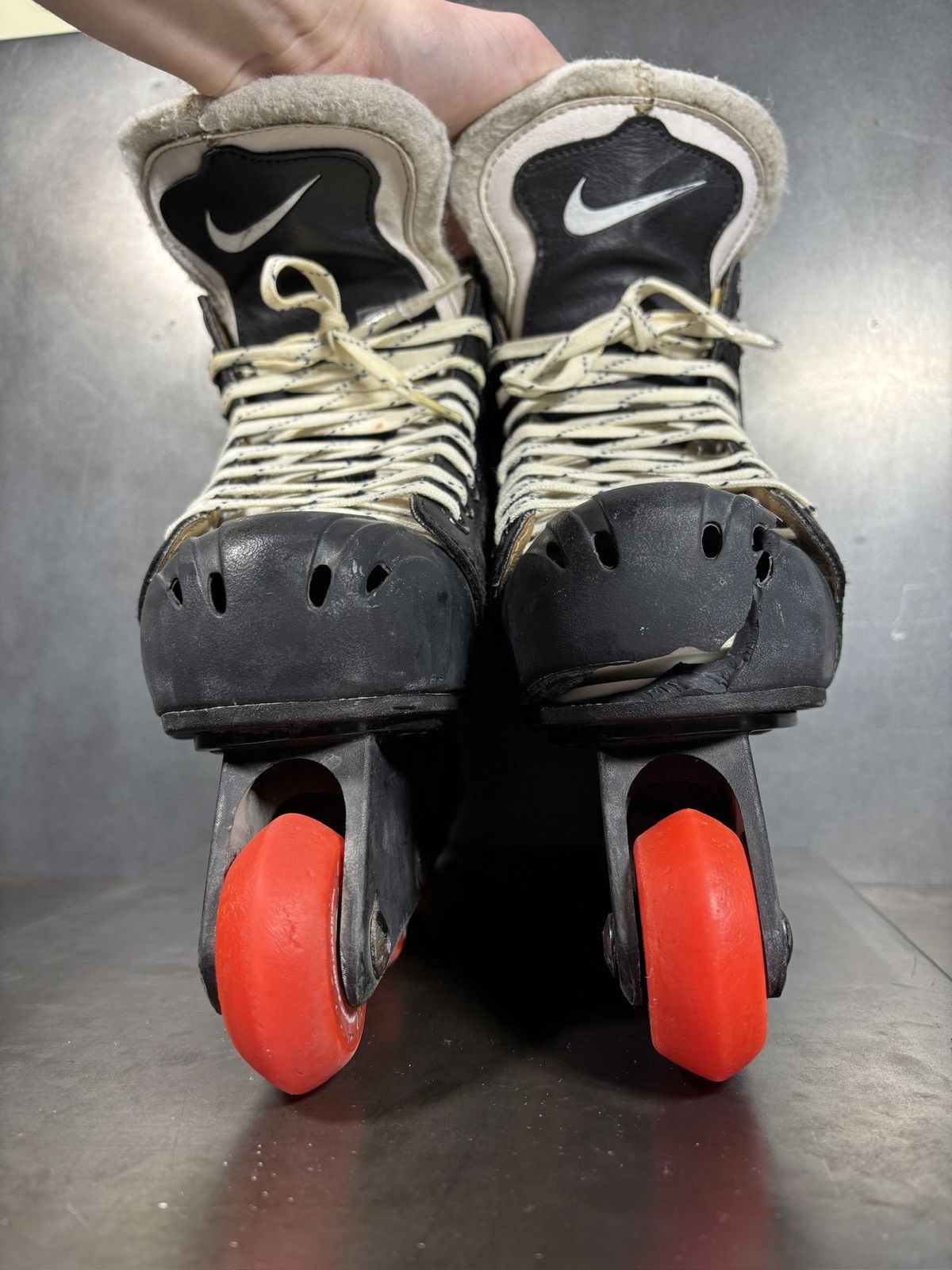 Nike 1990s Nike Zoom Air Agitate Vintage Rollerblade InLine Skate Size US 7 / EU 40 - 6 Thumbnail