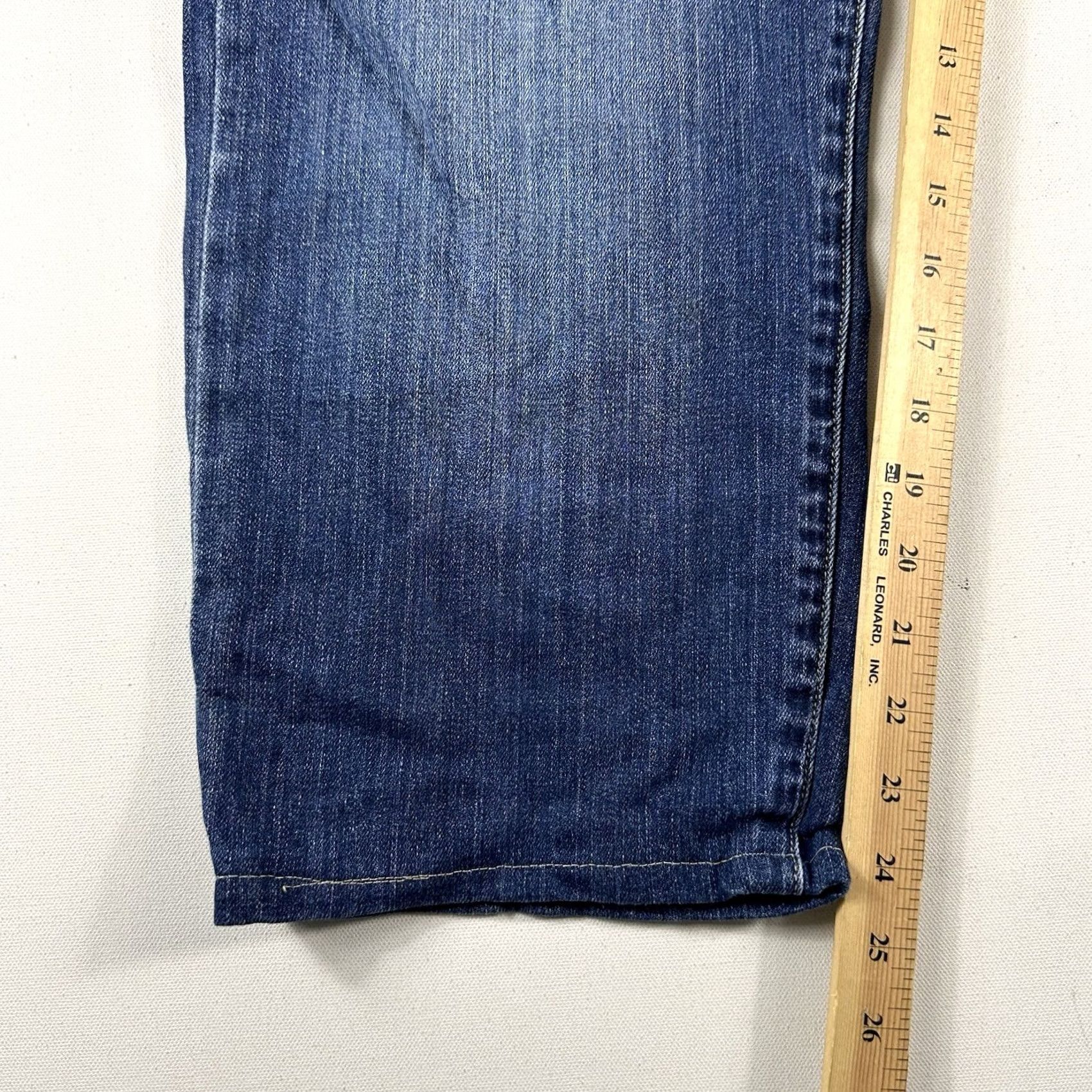 Lucky Brand Lucky Brand 329 Classic Straight Jeans Mens 38x24 Blue Dark Wash Denim Pants Regular Inseam 24 Stretch Pockets Logo Vintage No Rise Mid 10-12 Size US 38 / EU 54 - 7 Thumbnail