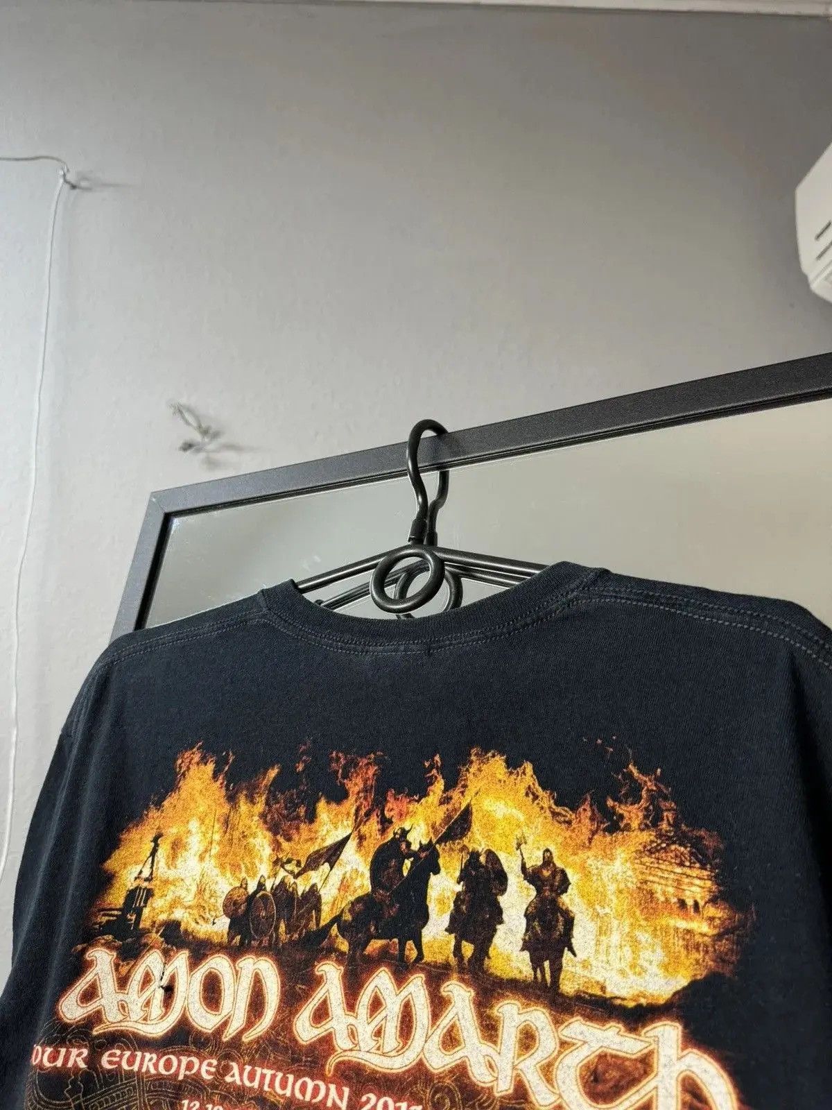 Band Tees × Vintage 2011 Amon Amarth Tour Faded Paint Splattered Distressed Tee Size US M / EU 48-50 / 2 - 7 Thumbnail